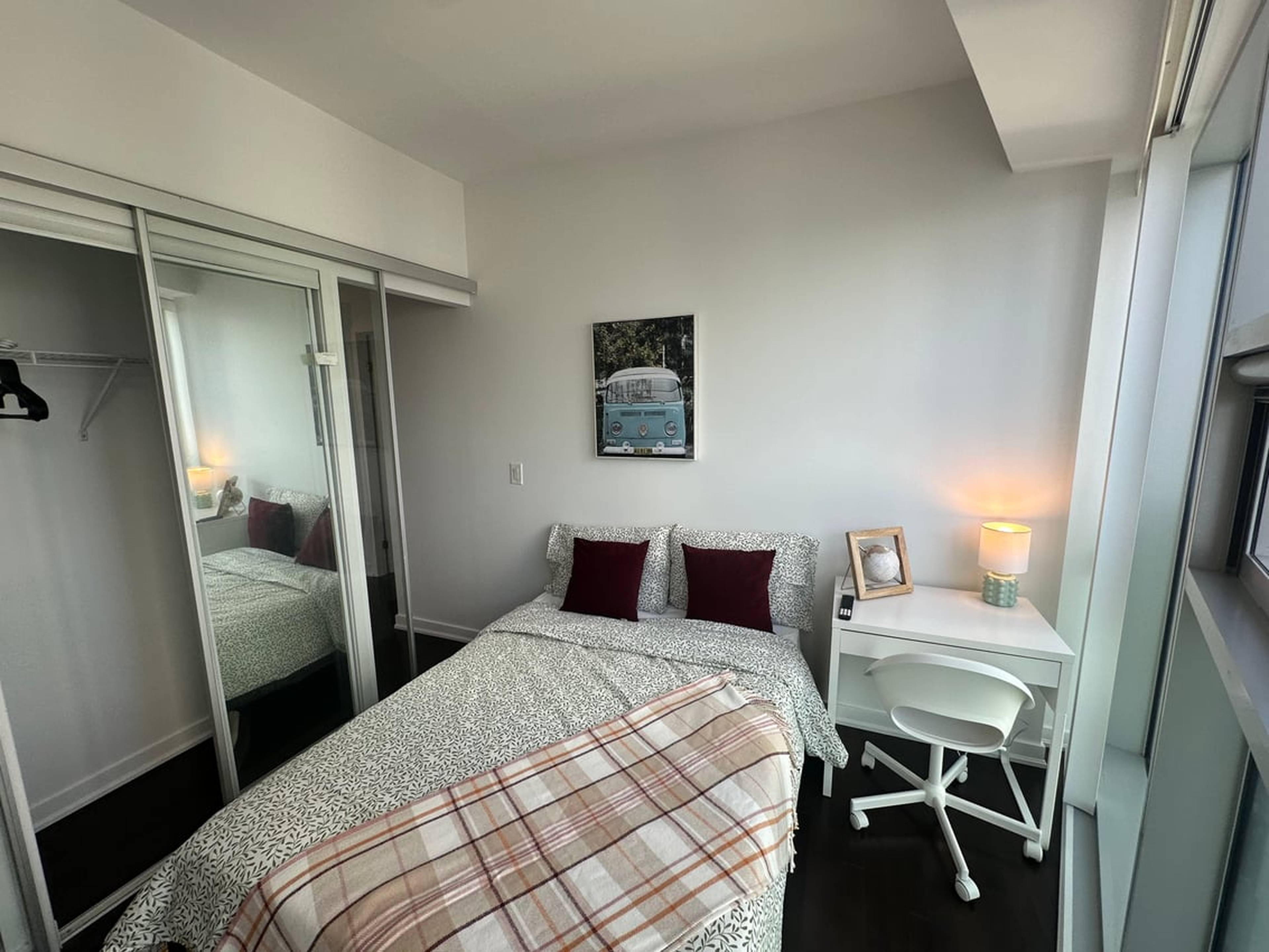 Room for rent $1,200 / month