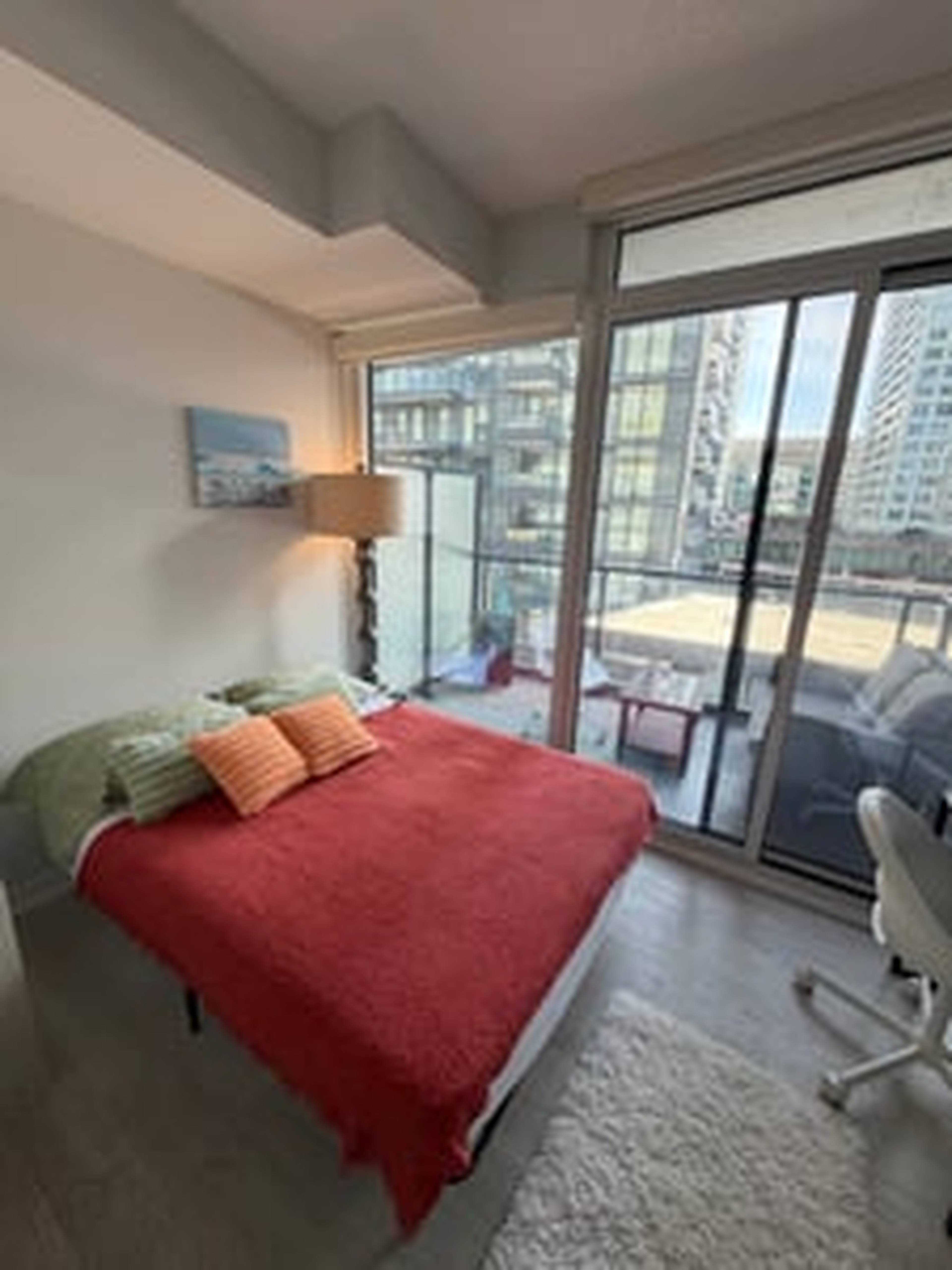 Room for rent $1,080 / month