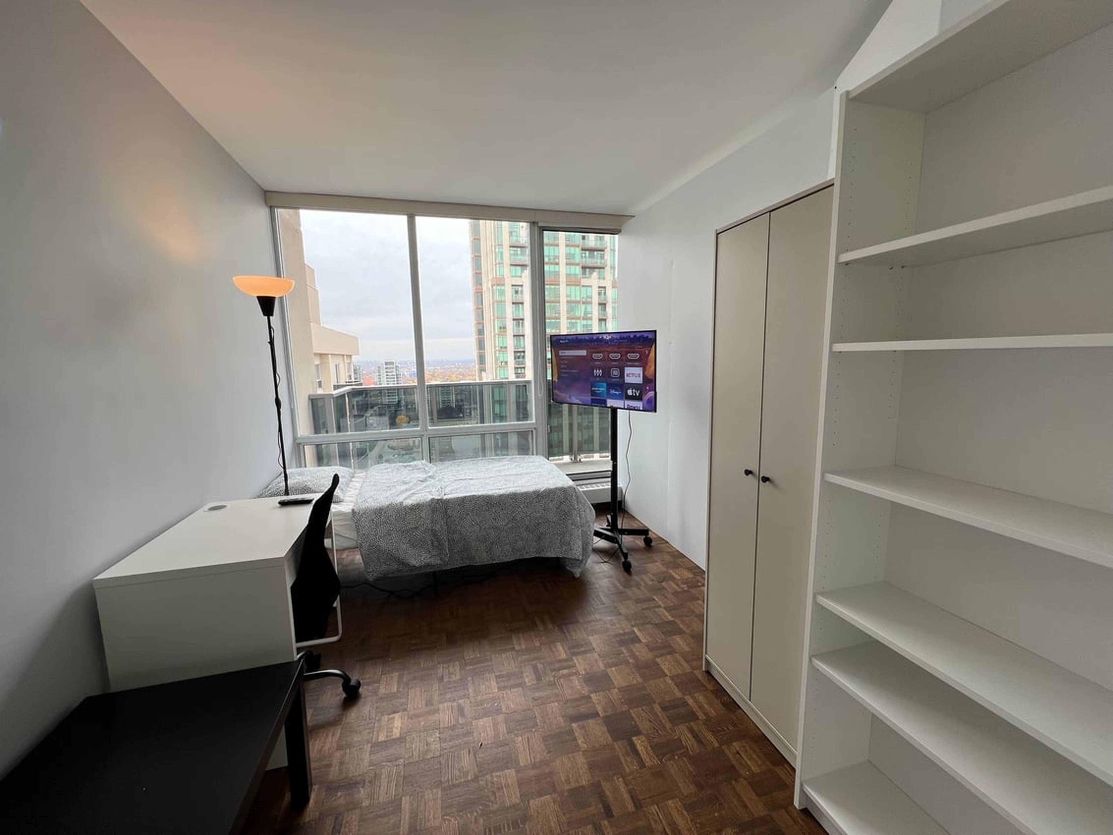 Room for rent $840 / month