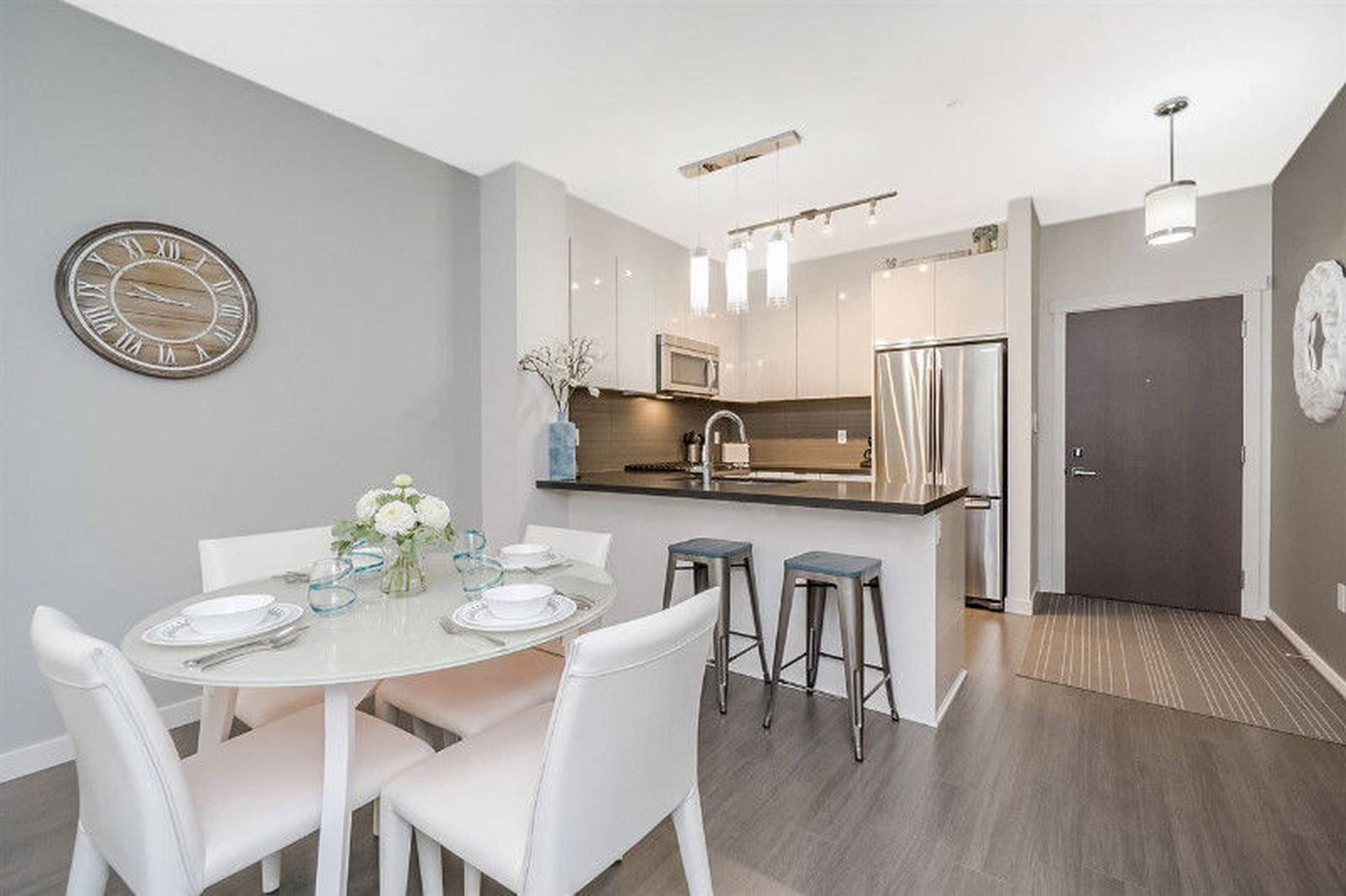 2 Bed  · 1 Bath for rent $2,500 / month