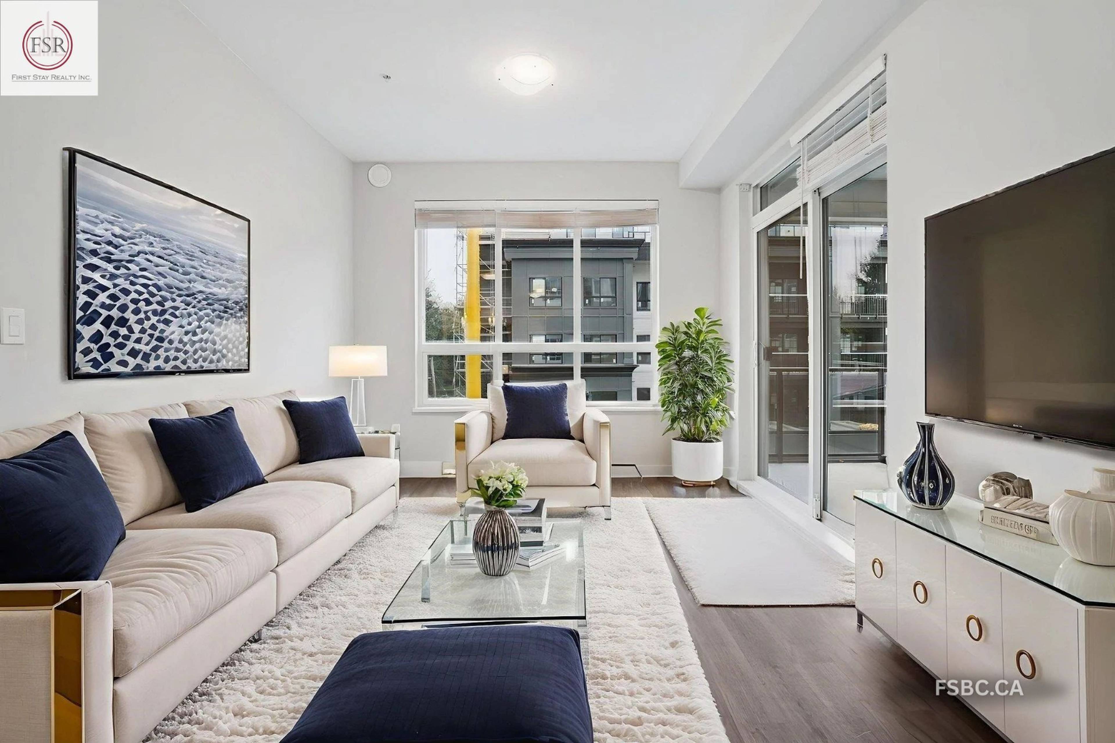 2 ch.  · 2 s. de bains for rent $2,450 / mois