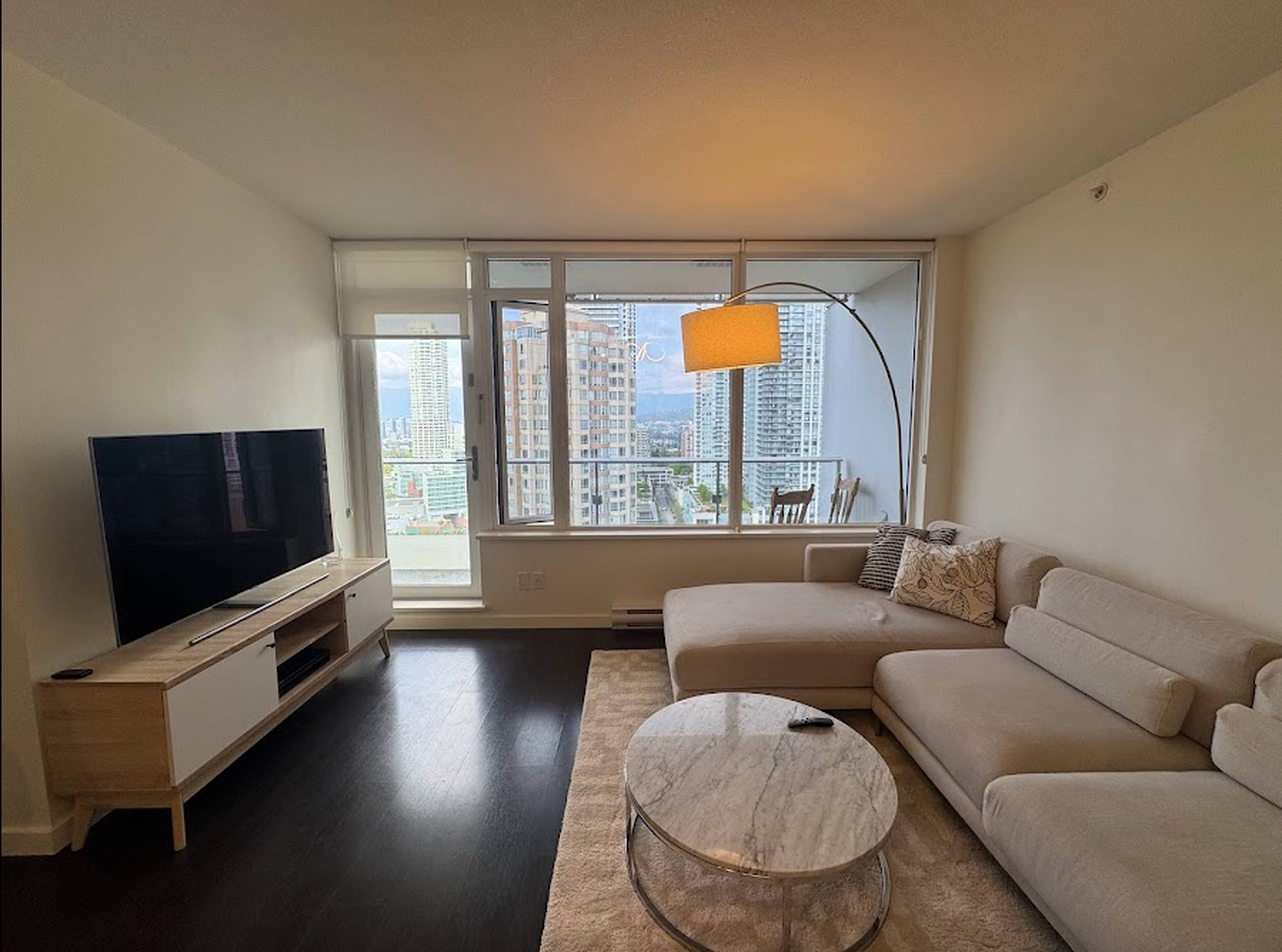 单间 for rent $2,350 / 月