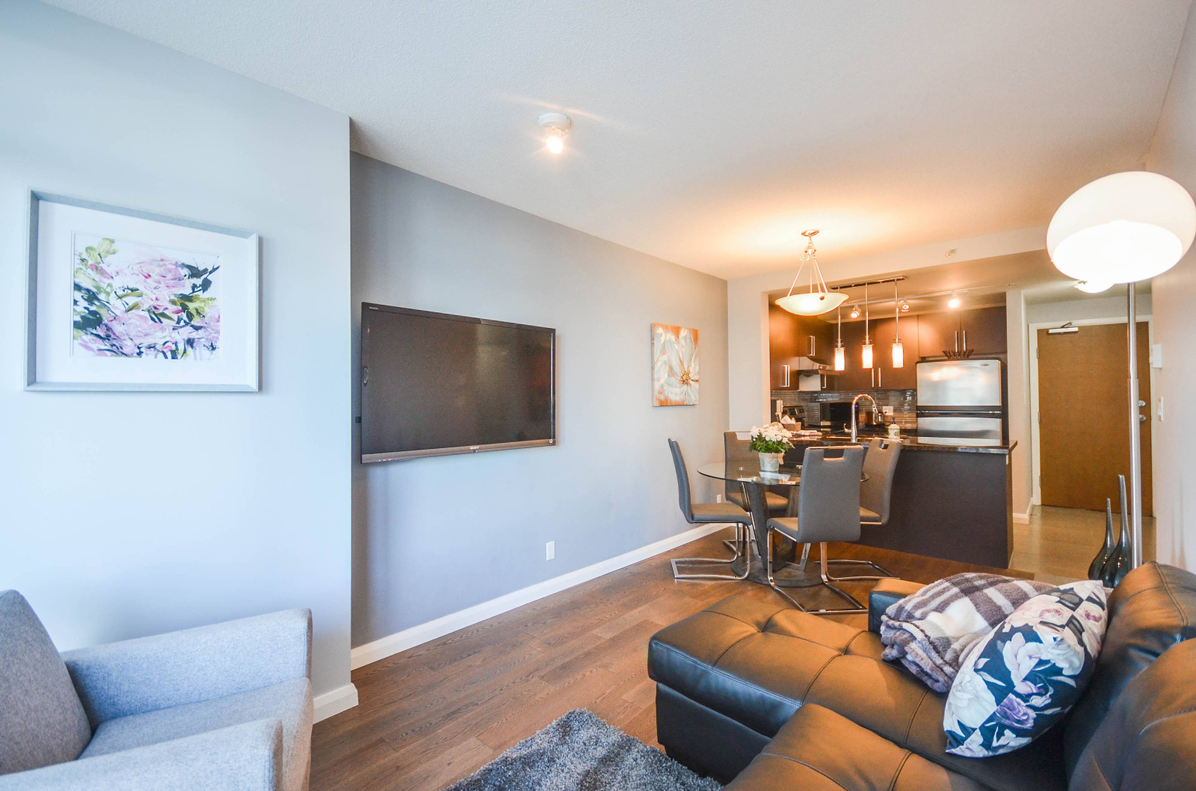 2 室  · 2 卫 for rent $2,550 / 月