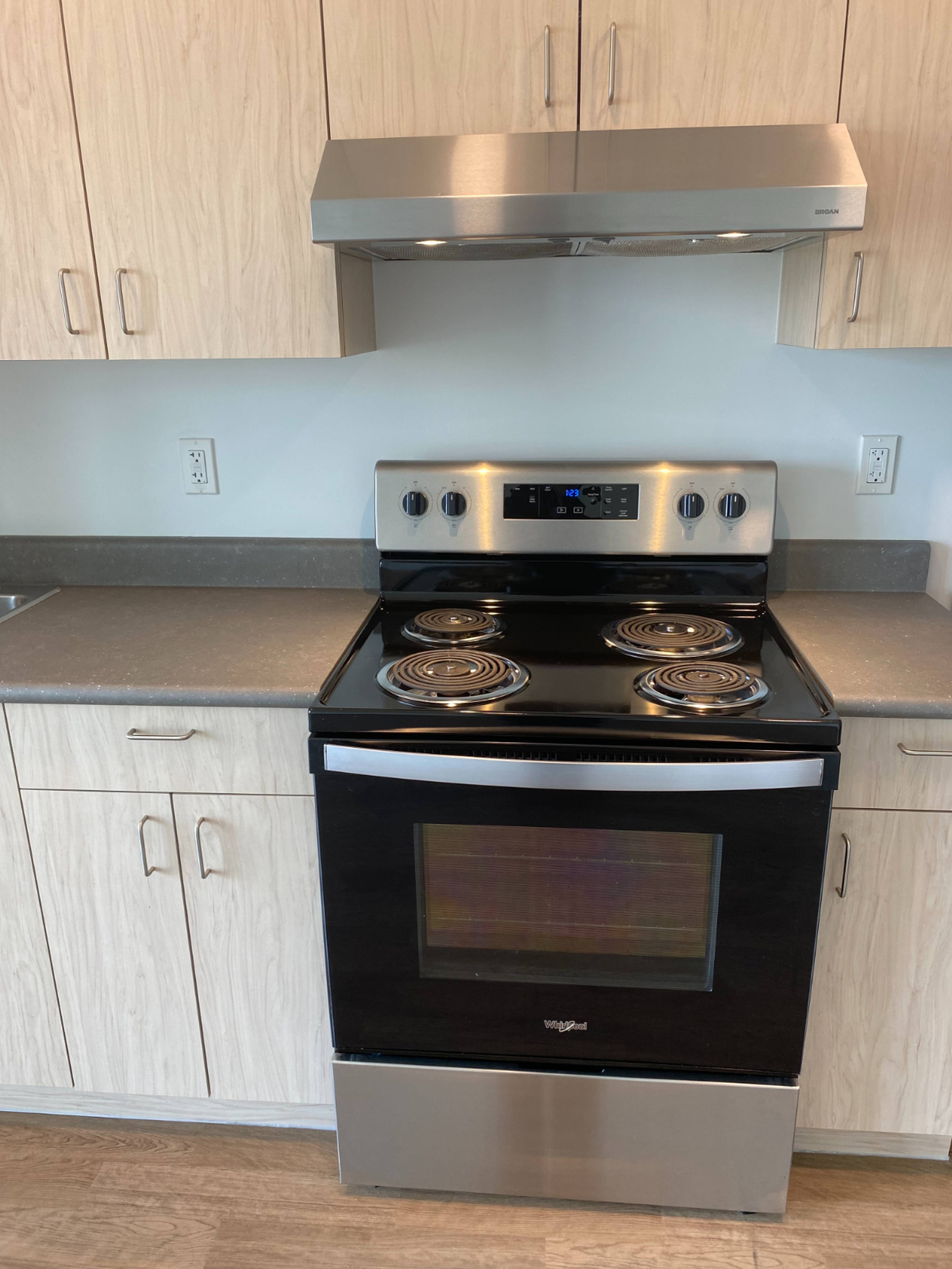 124 Dunlevy Ave 10