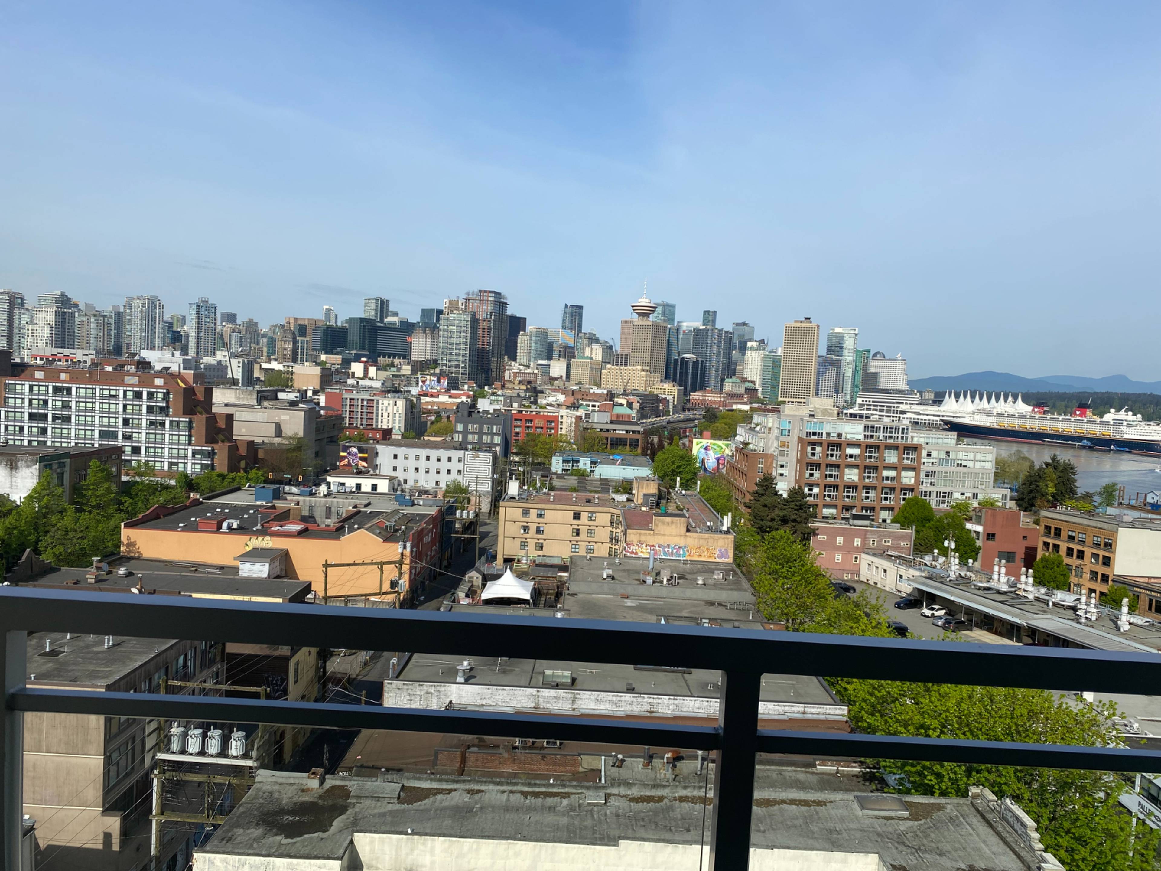 124 Dunlevy Ave 8