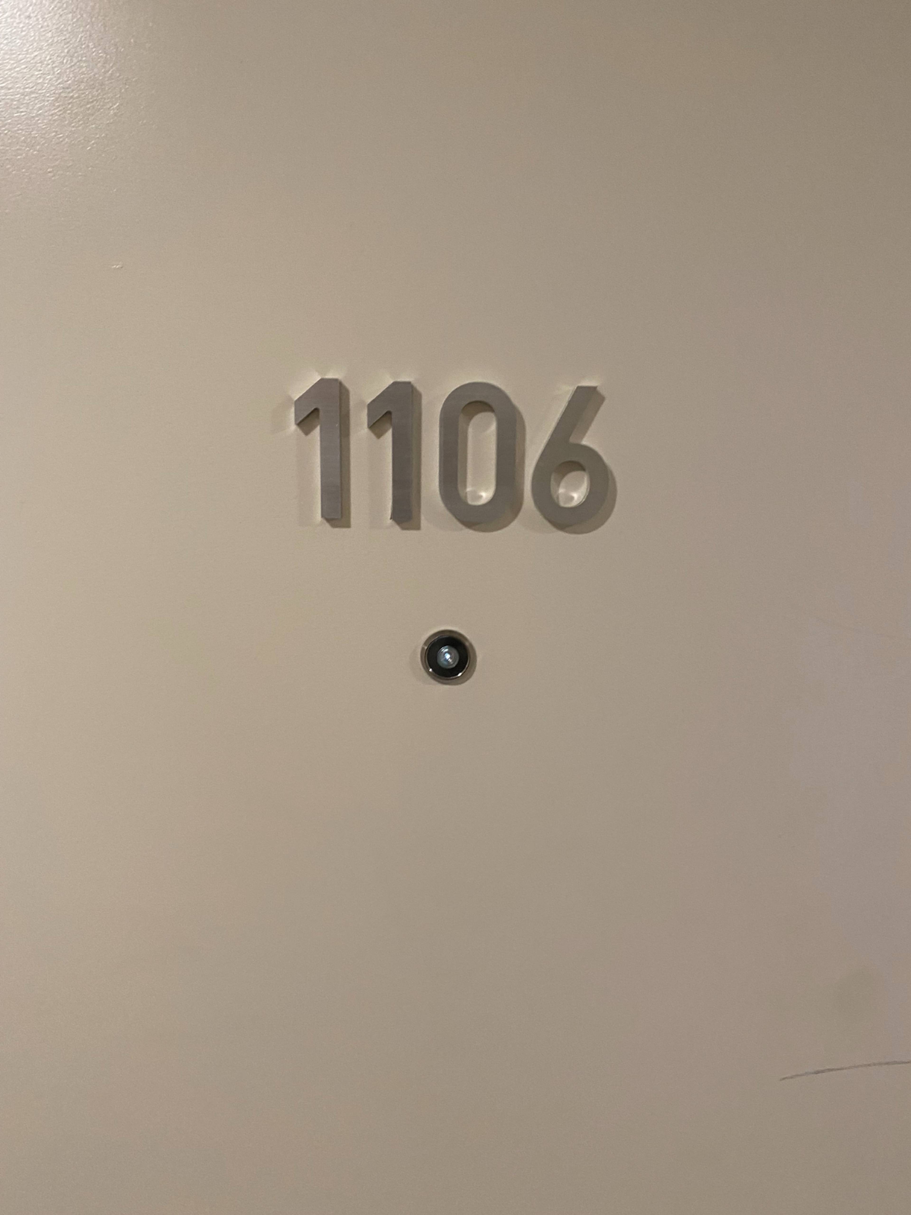 124 Dunlevy Ave 9