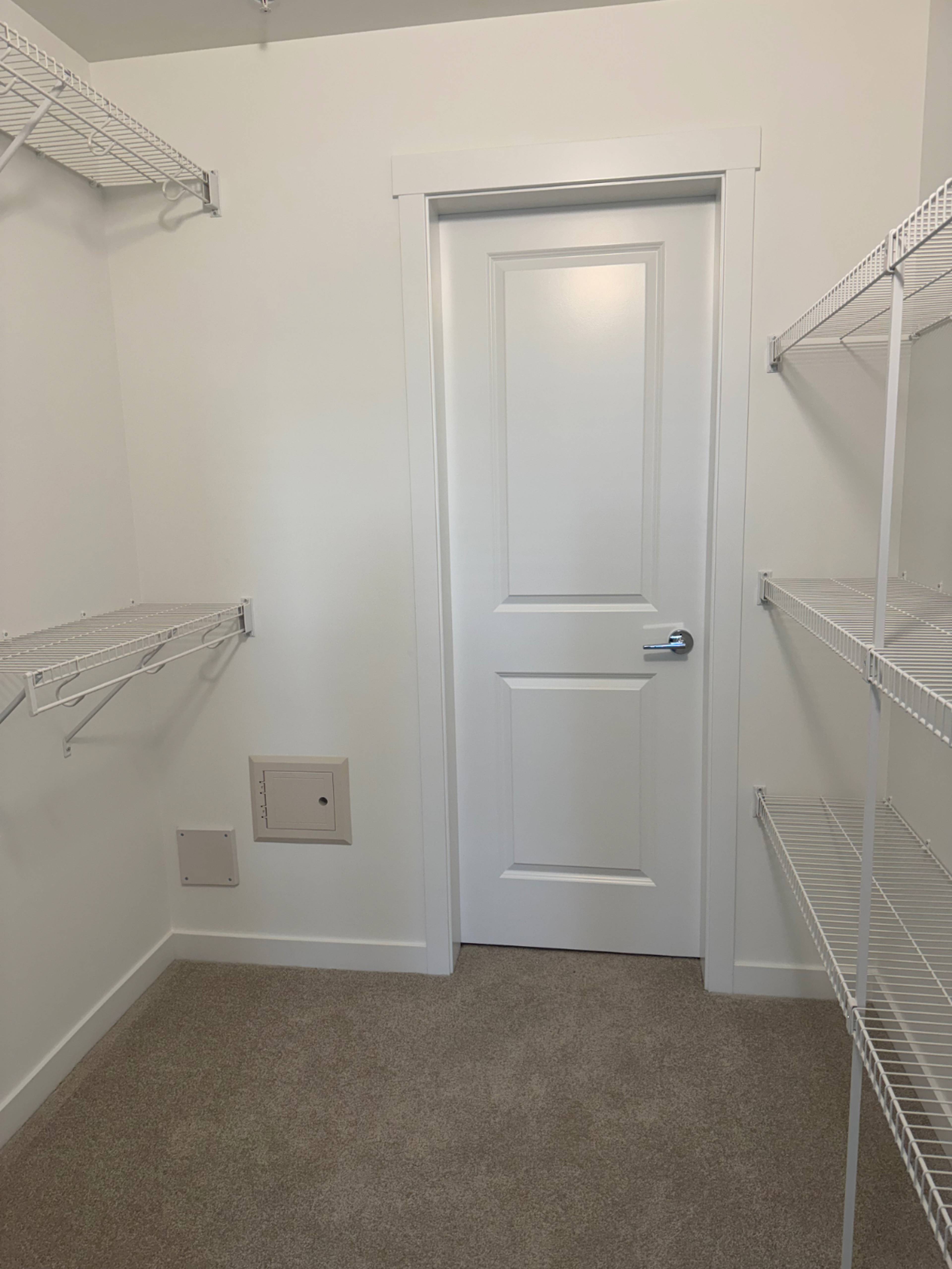 2 Bed  · 1 Bath for rent $2,000 / month