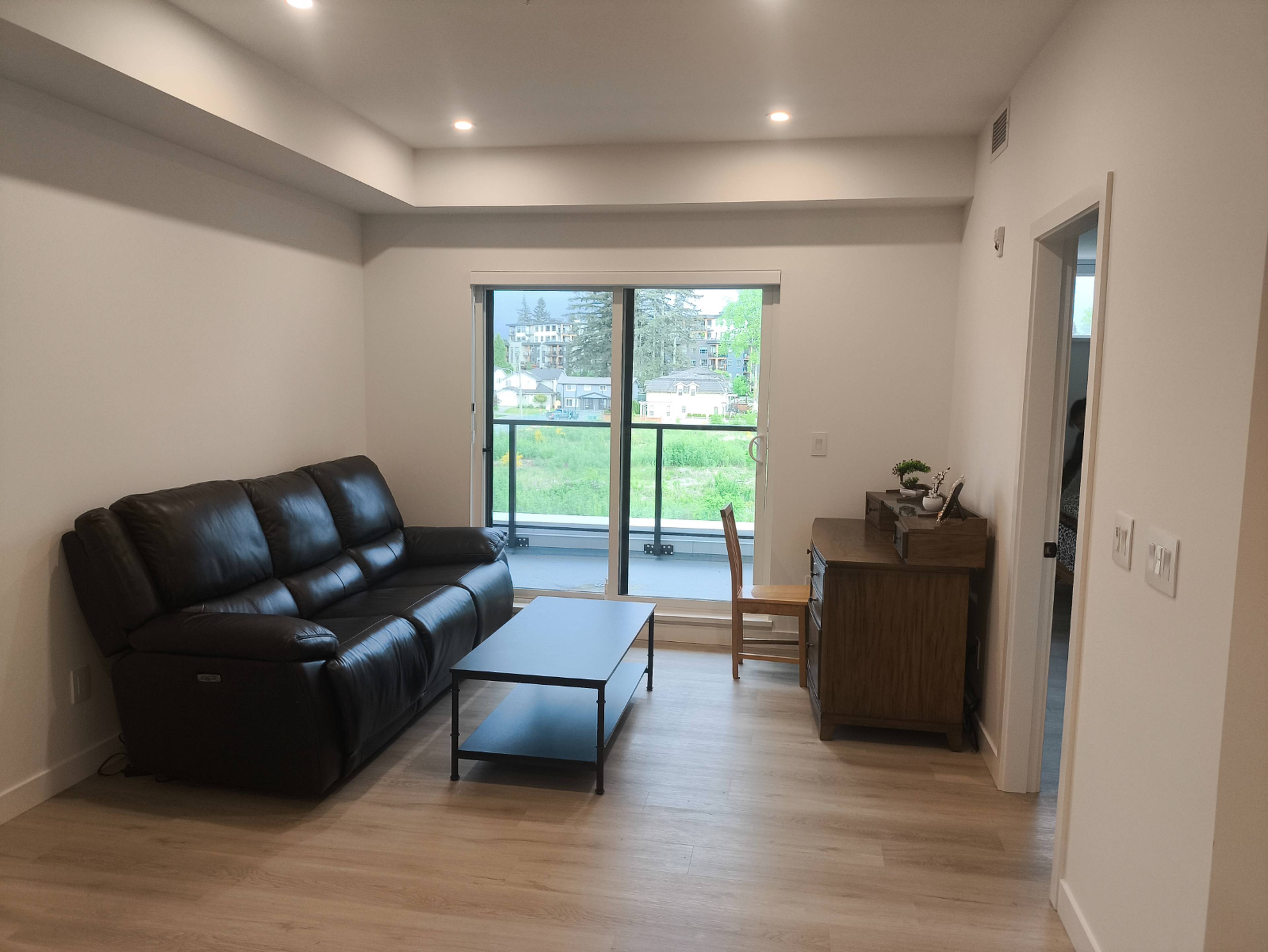 623 Kemsley Ave 2