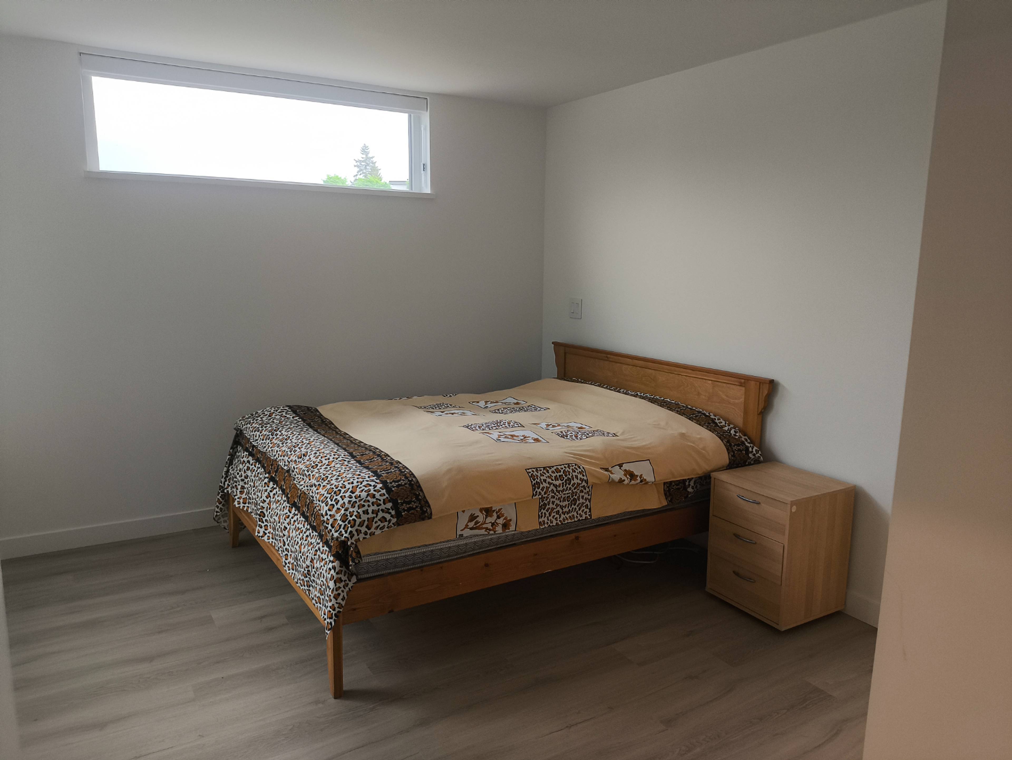 623 Kemsley Ave 8