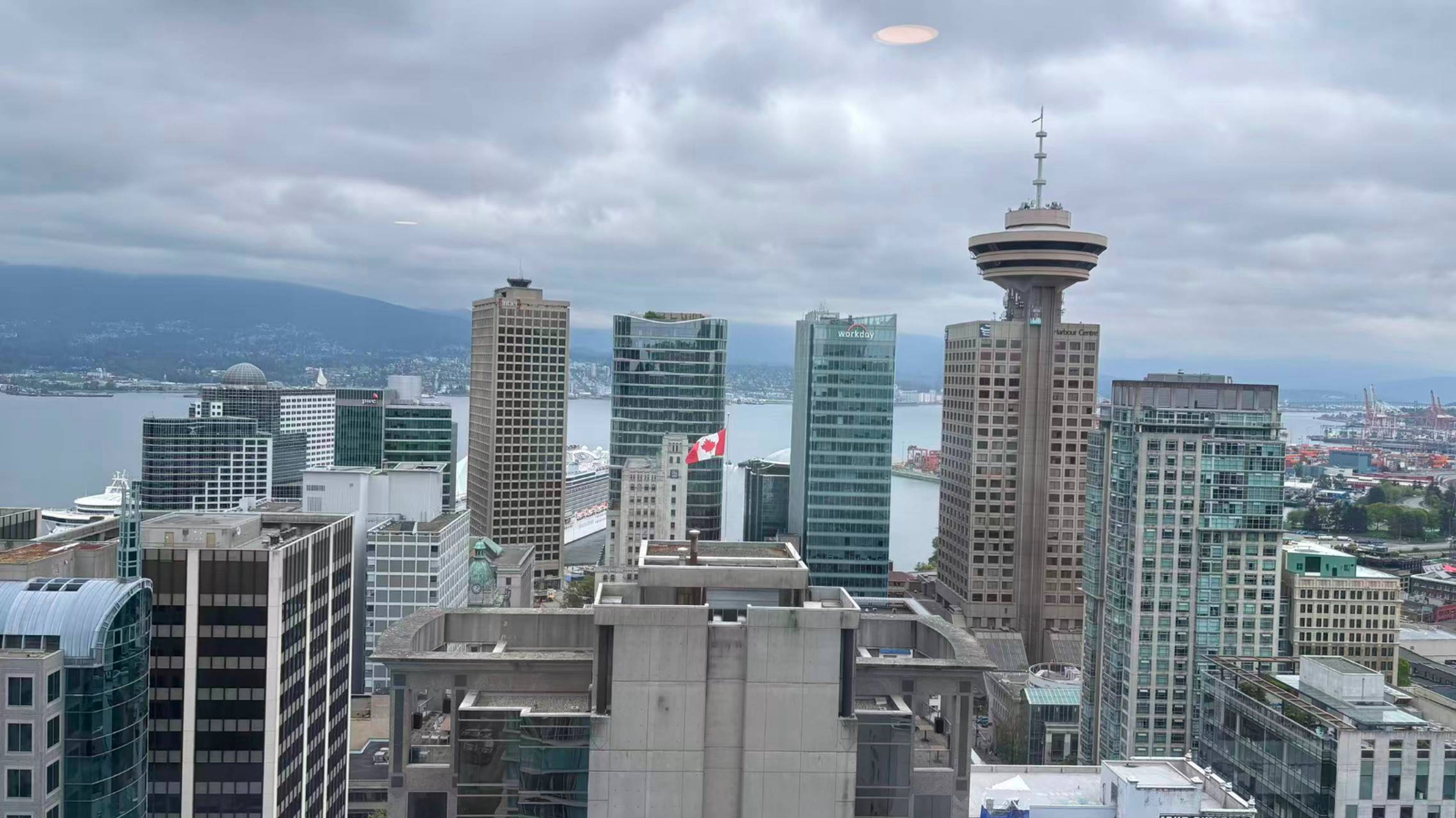 610 Granville St 1