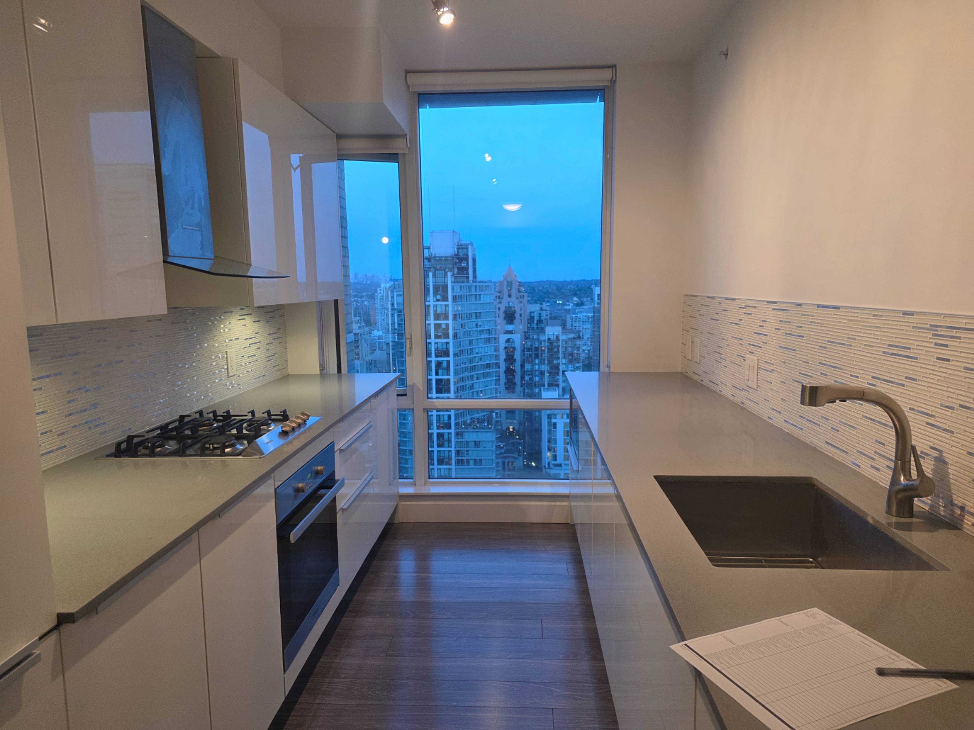 Chambre for rent $3,800 / mois