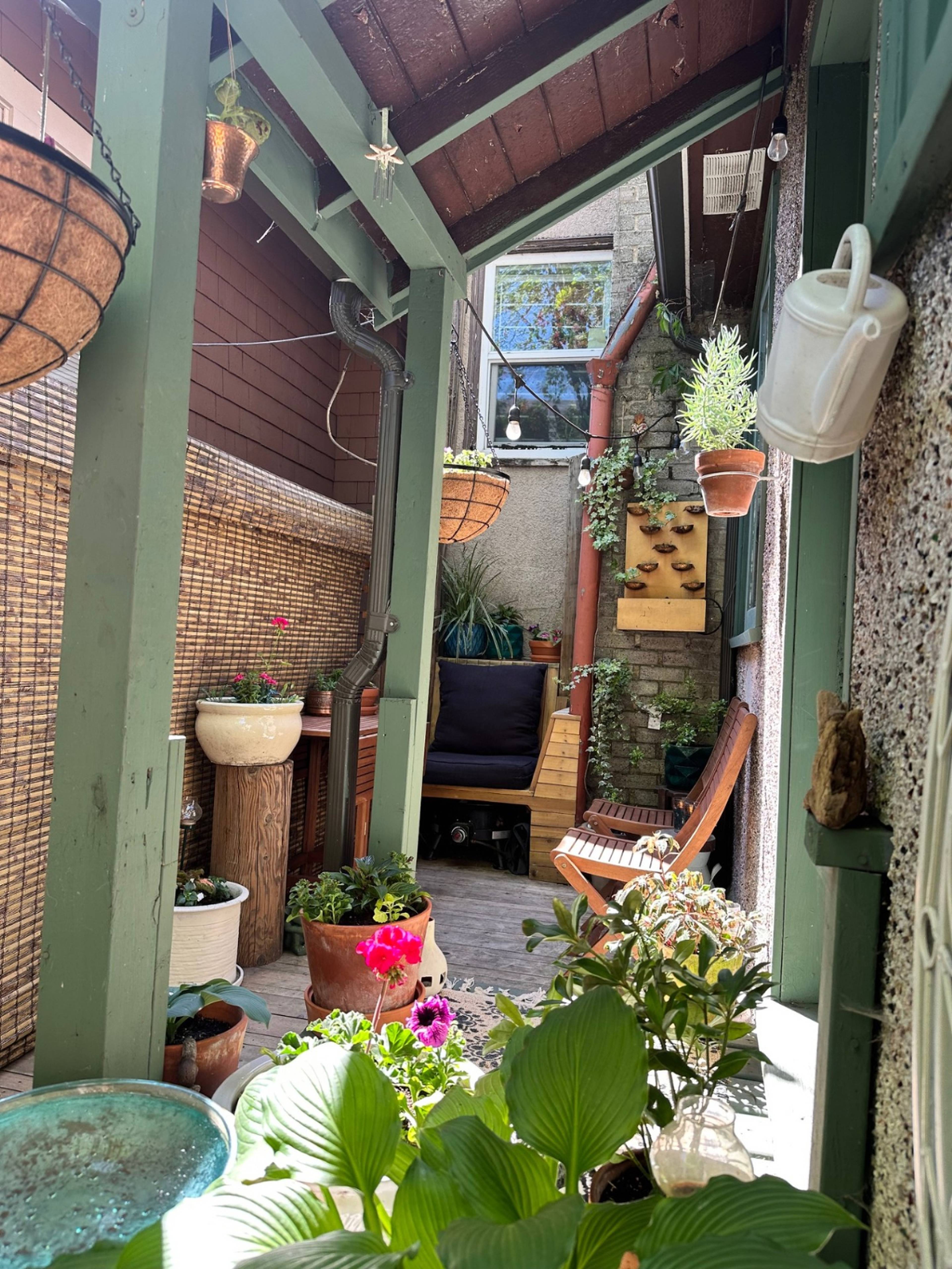 W 17th Ave 3