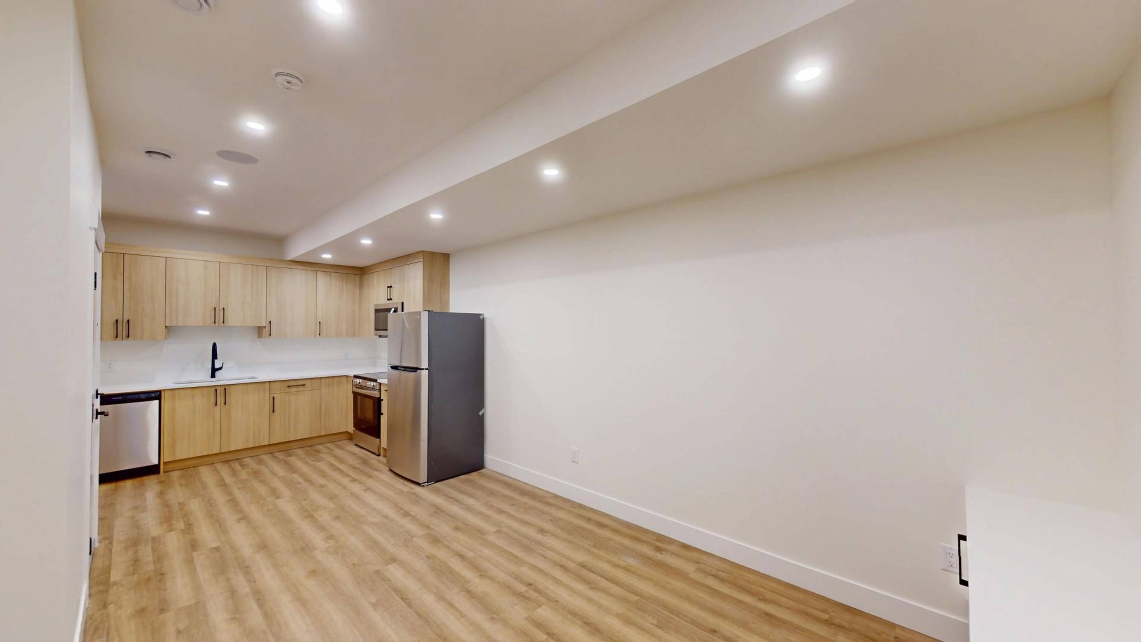 2 Bed  · 1 Bath for rent $1,250 / month