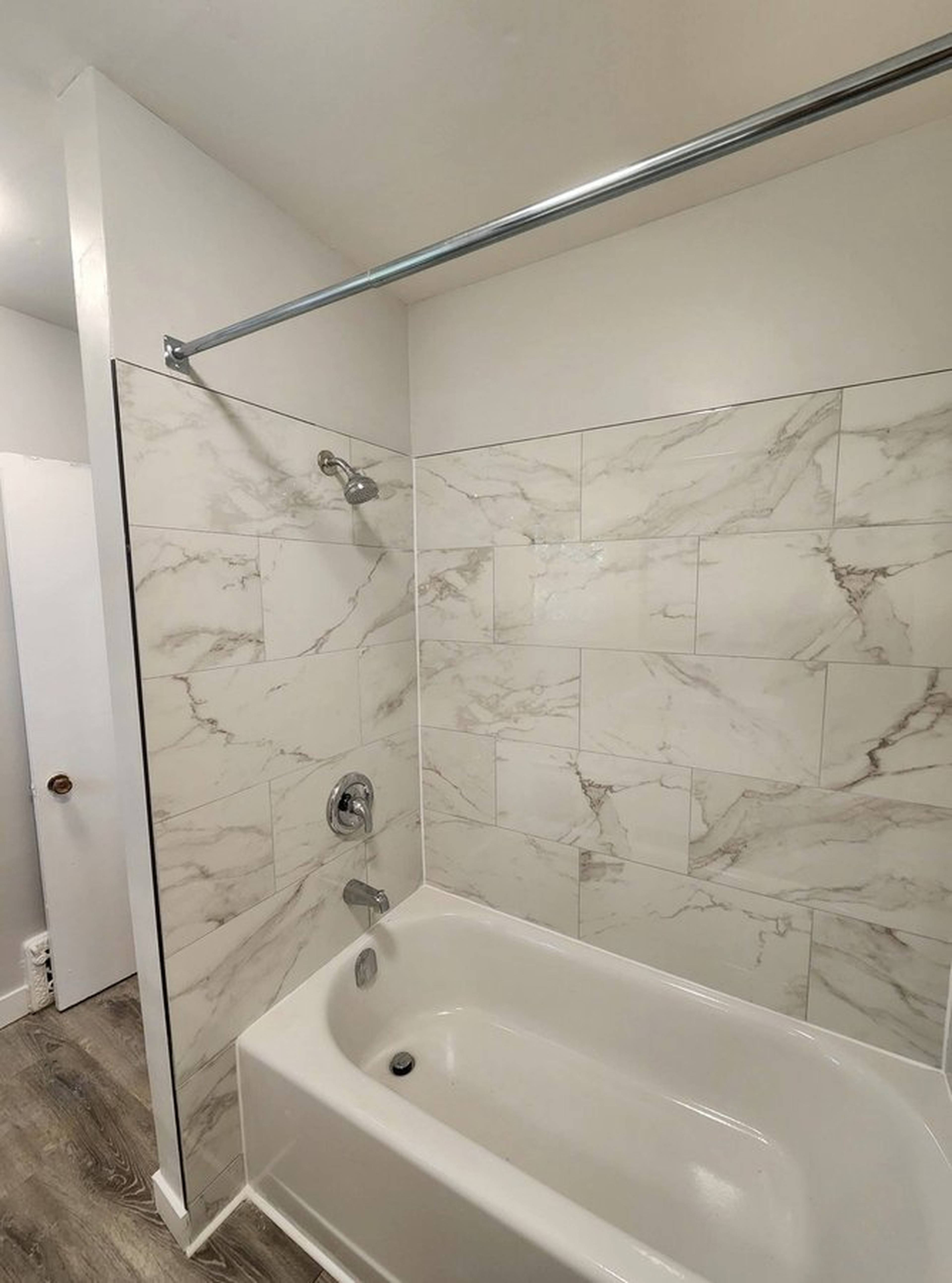 Charteris St 7