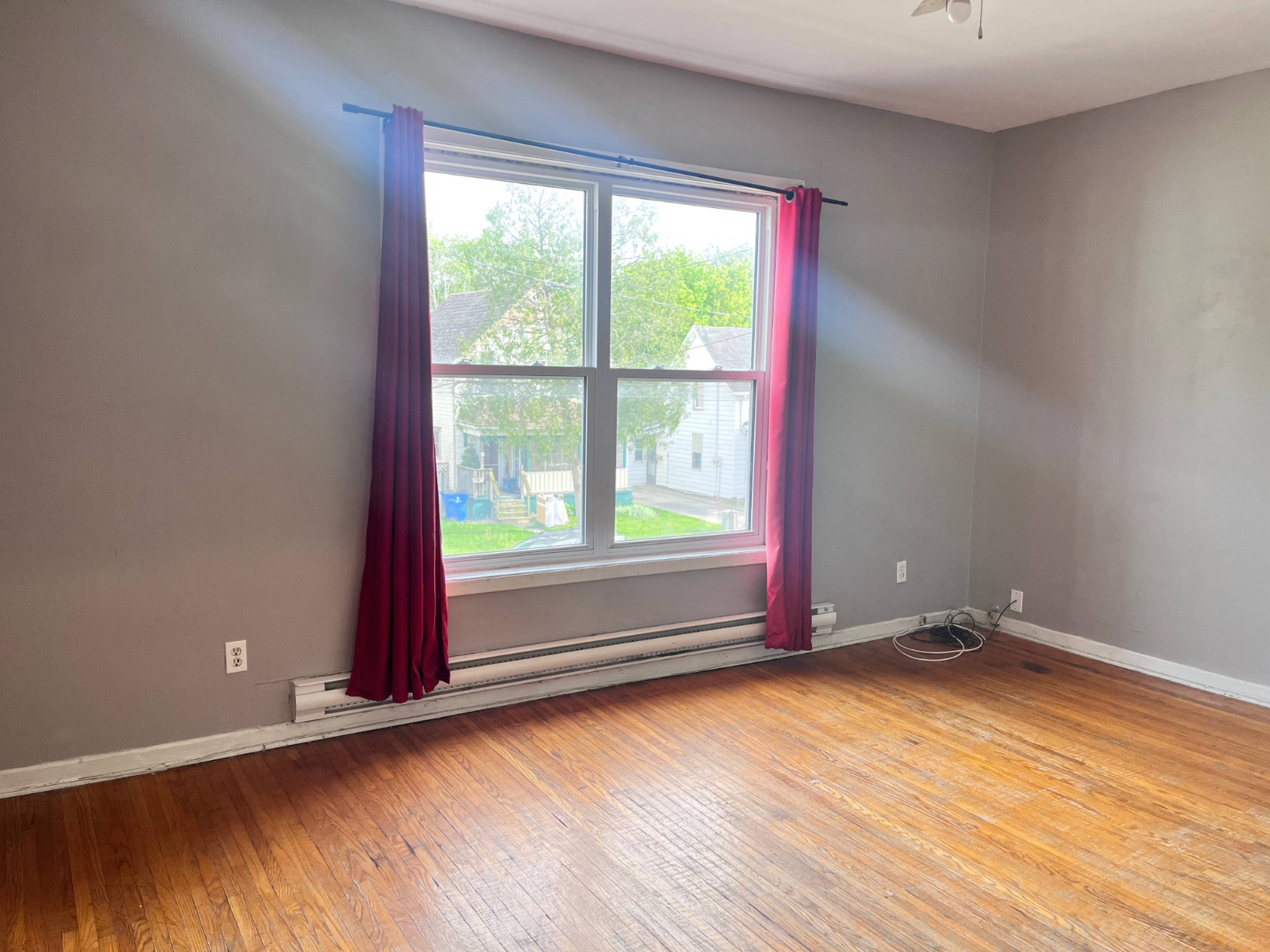 Charteris St 3