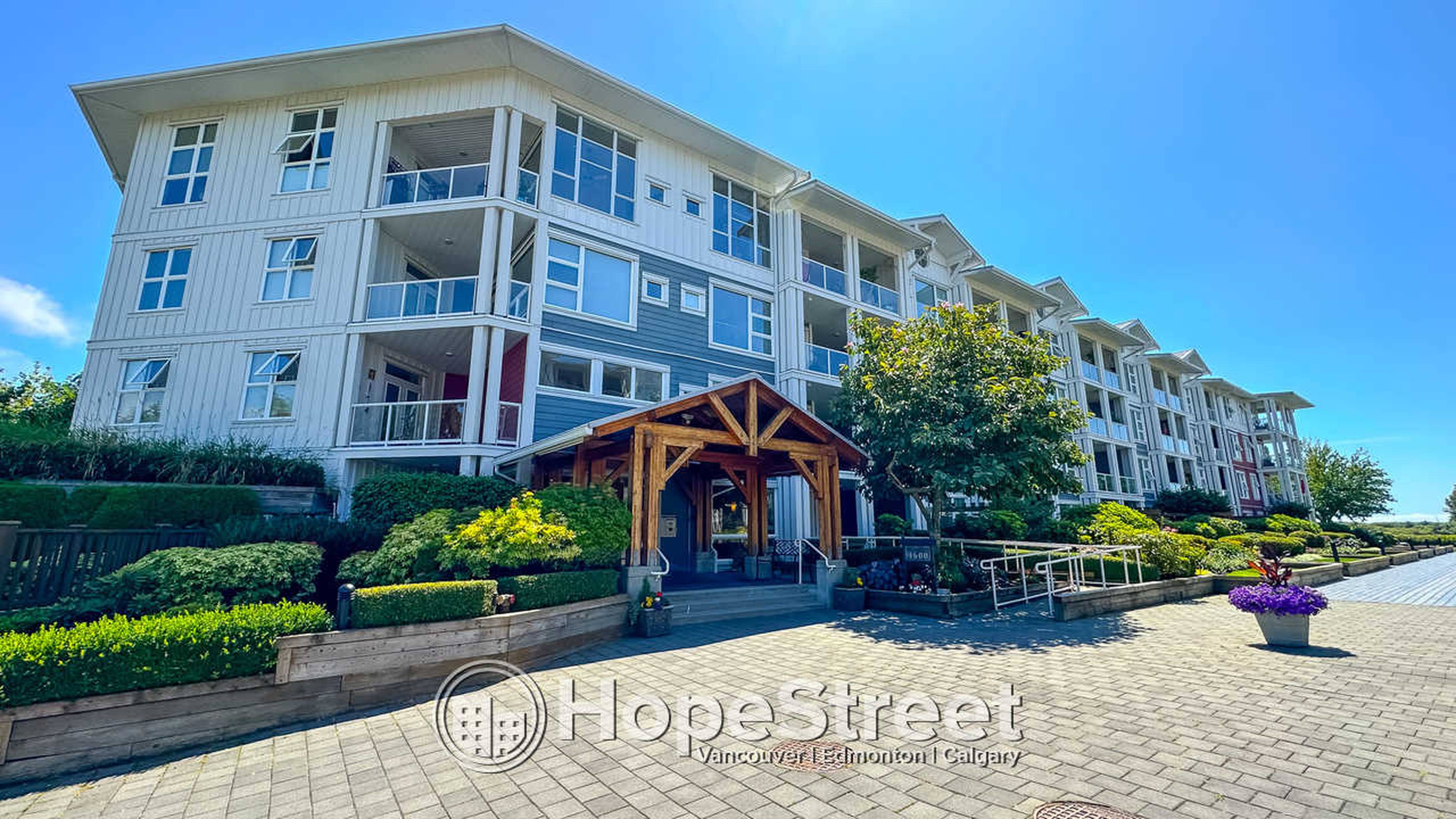 2 Bed  · 2 Bath for rent $3,500 / month