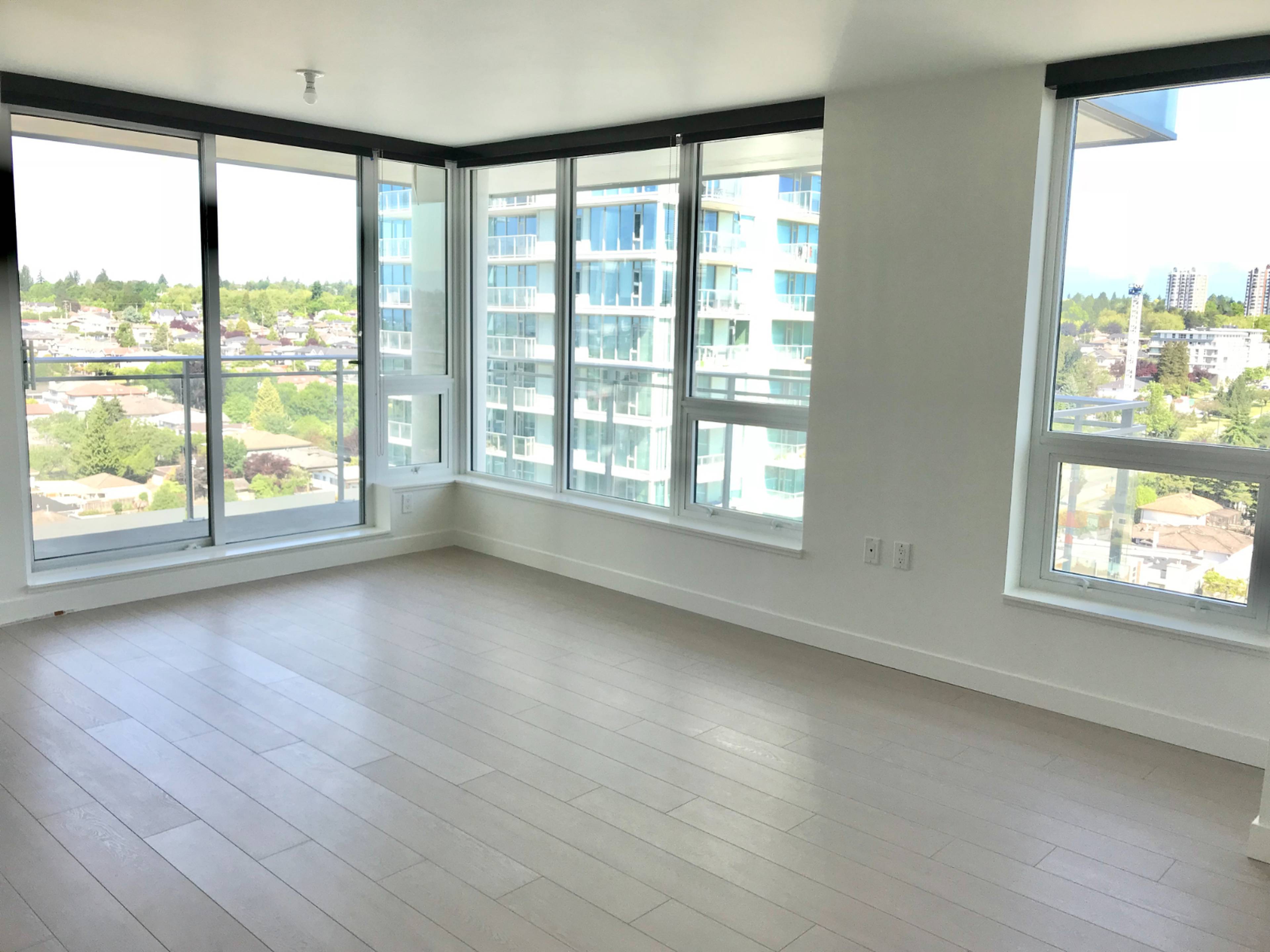3 ch.  · 2 s. de bains for rent $3,980 / mois