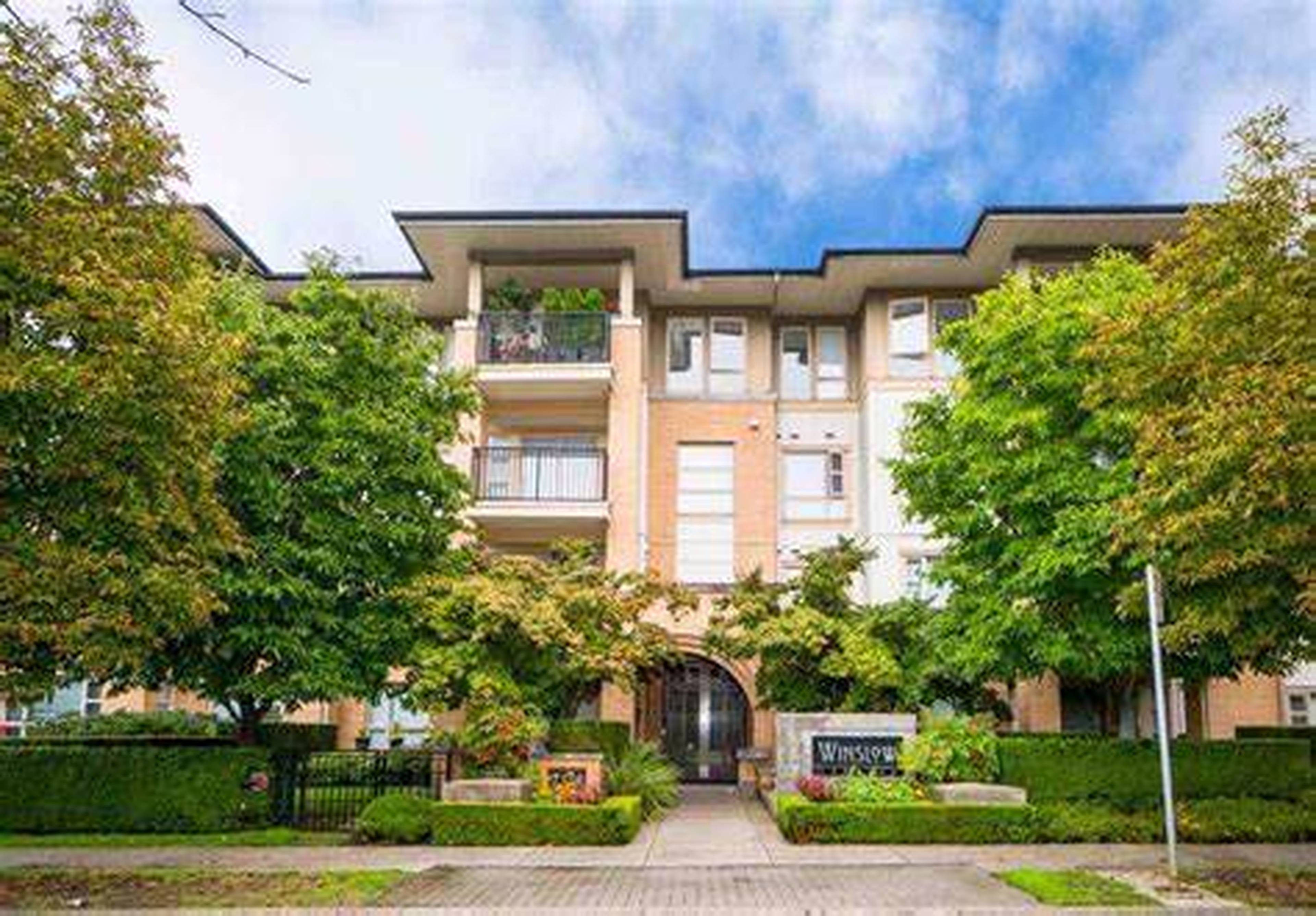 2 室  · 2 卫 for rent $3,400 / 月