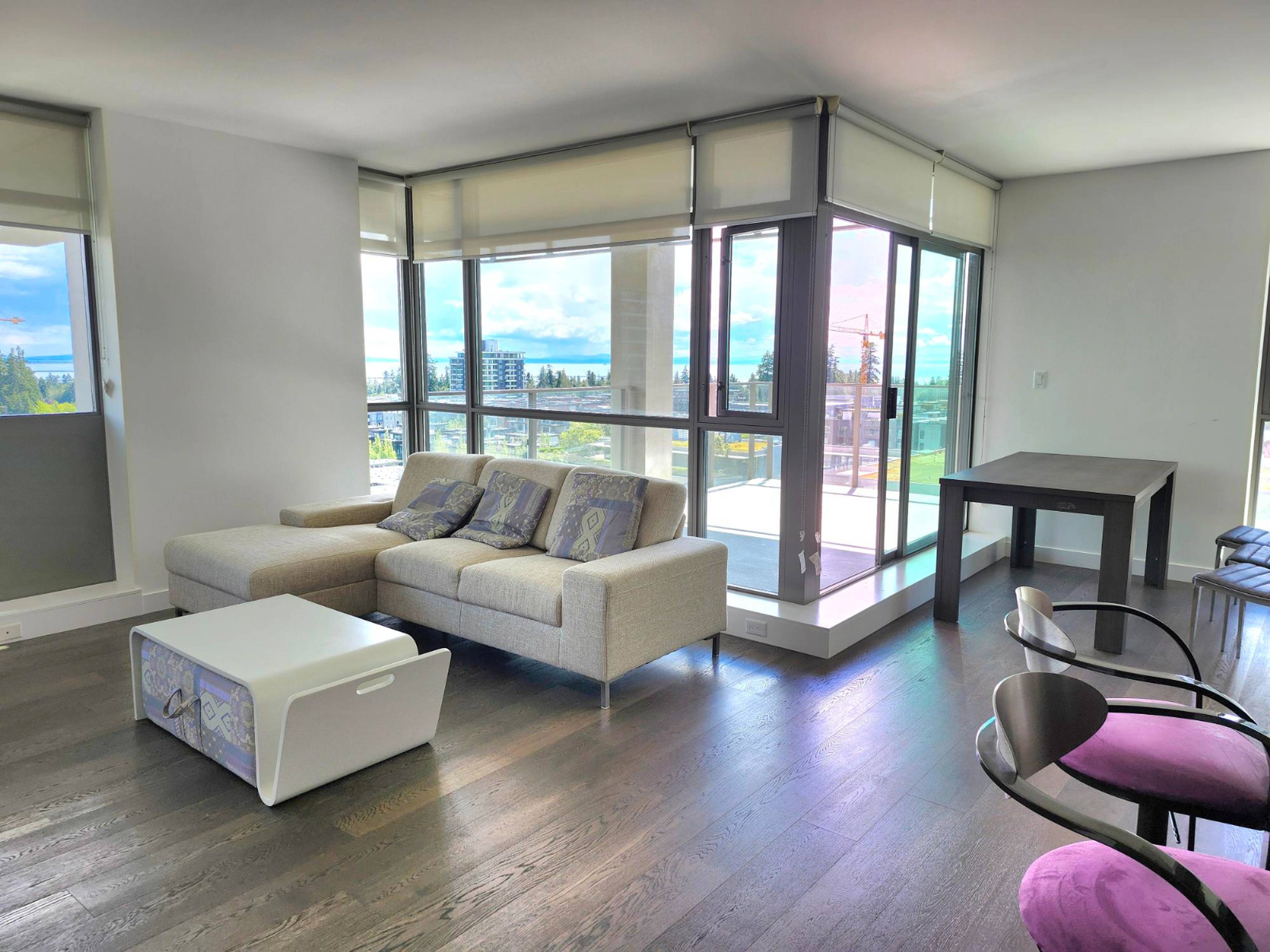 2 室  · 2 卫 for rent $4,300 / 月