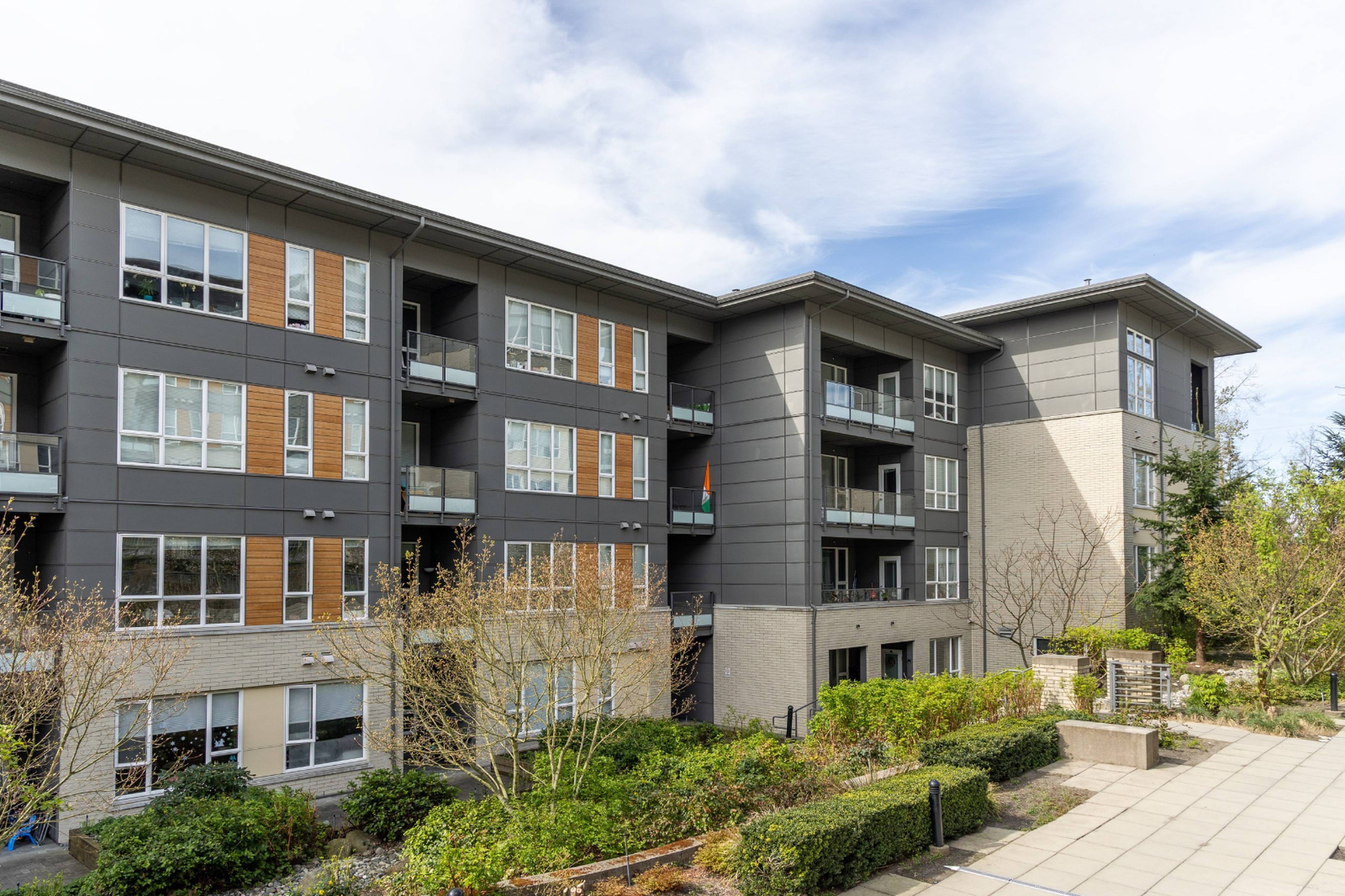 2 Bed  · 2 Bath for rent $3,100 / month