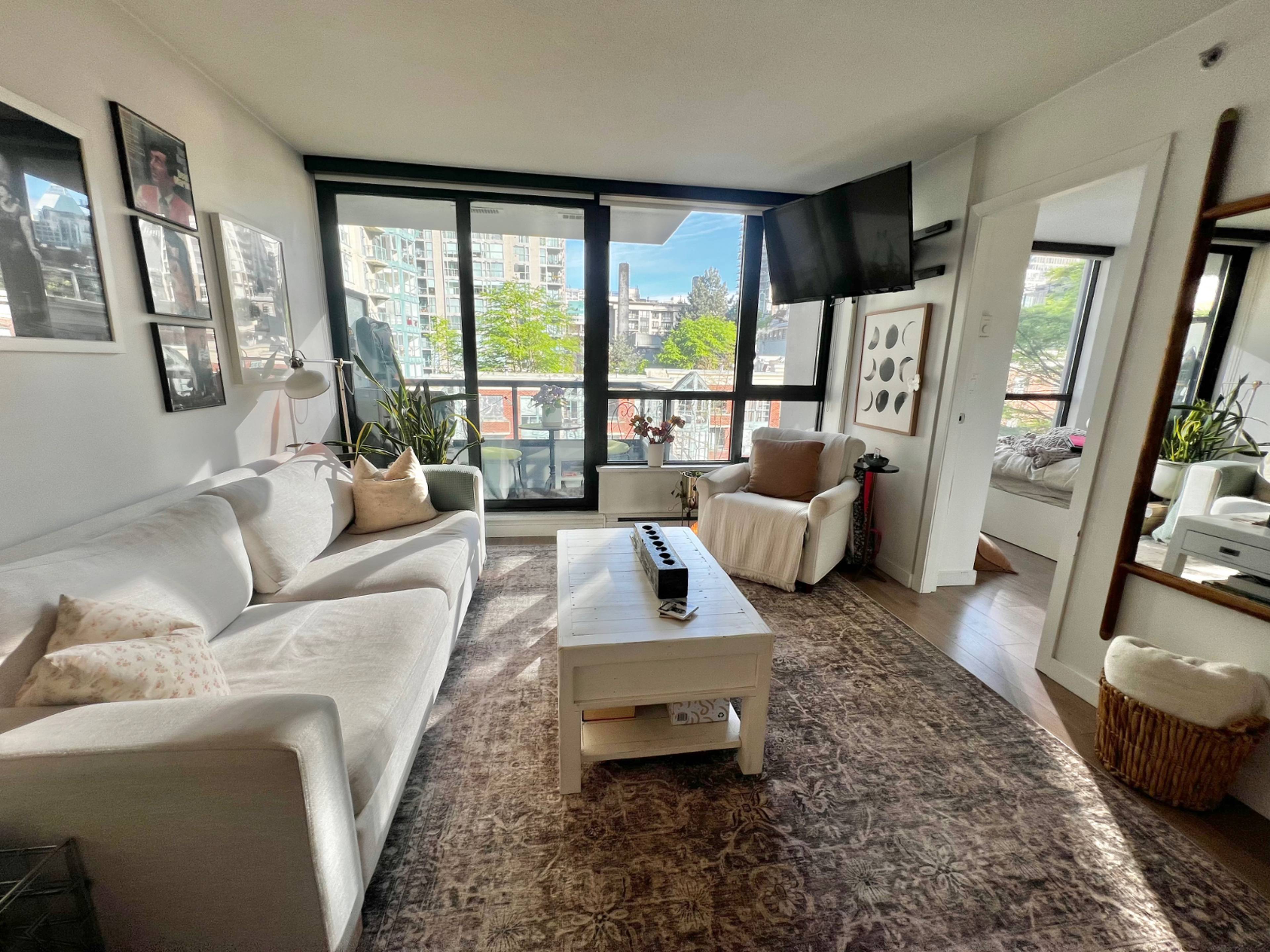 1 Bed  · 1 Bath for rent $3,990 / month