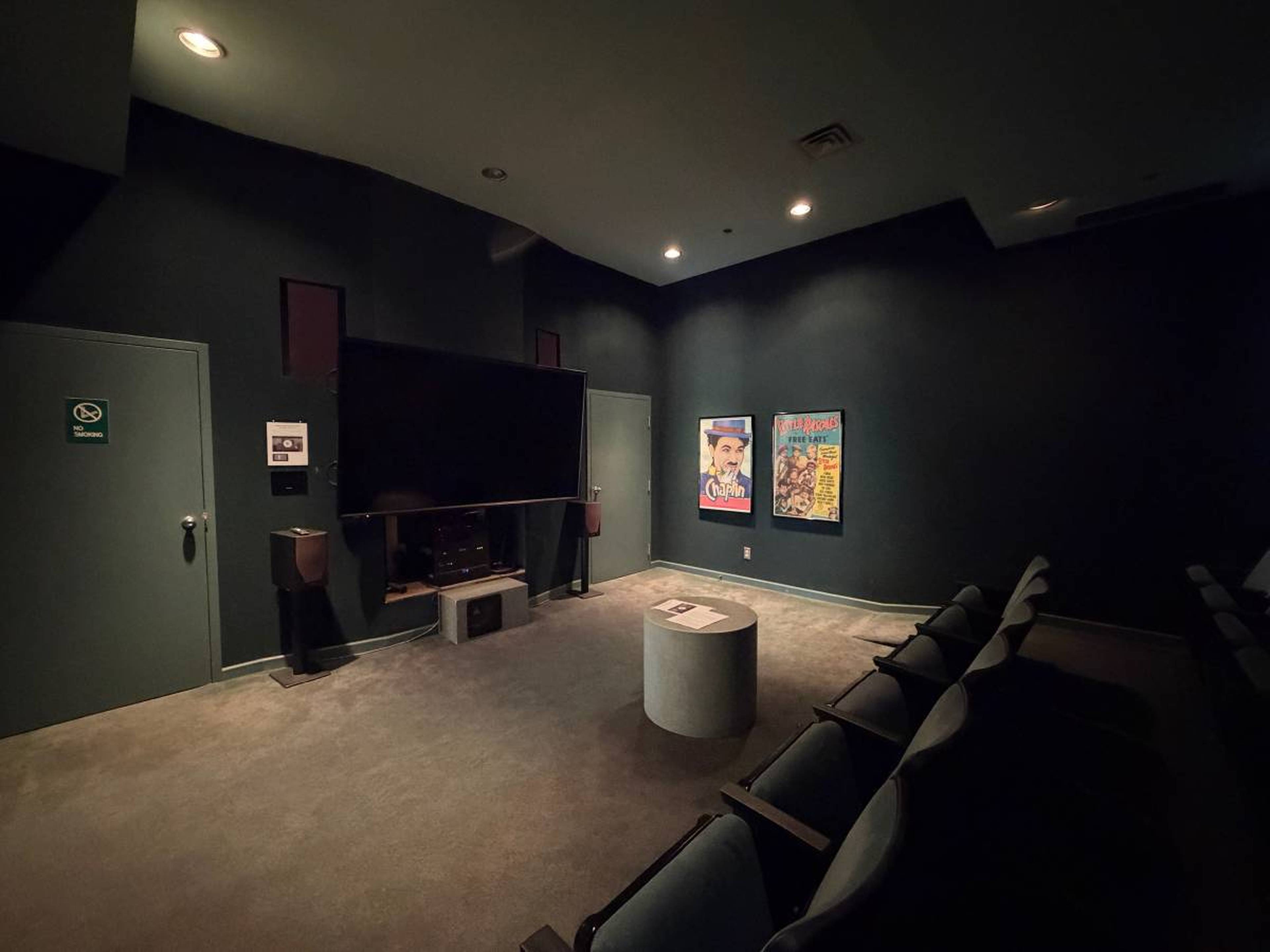 2 室  · 1 卫 for rent $2,700 / 月