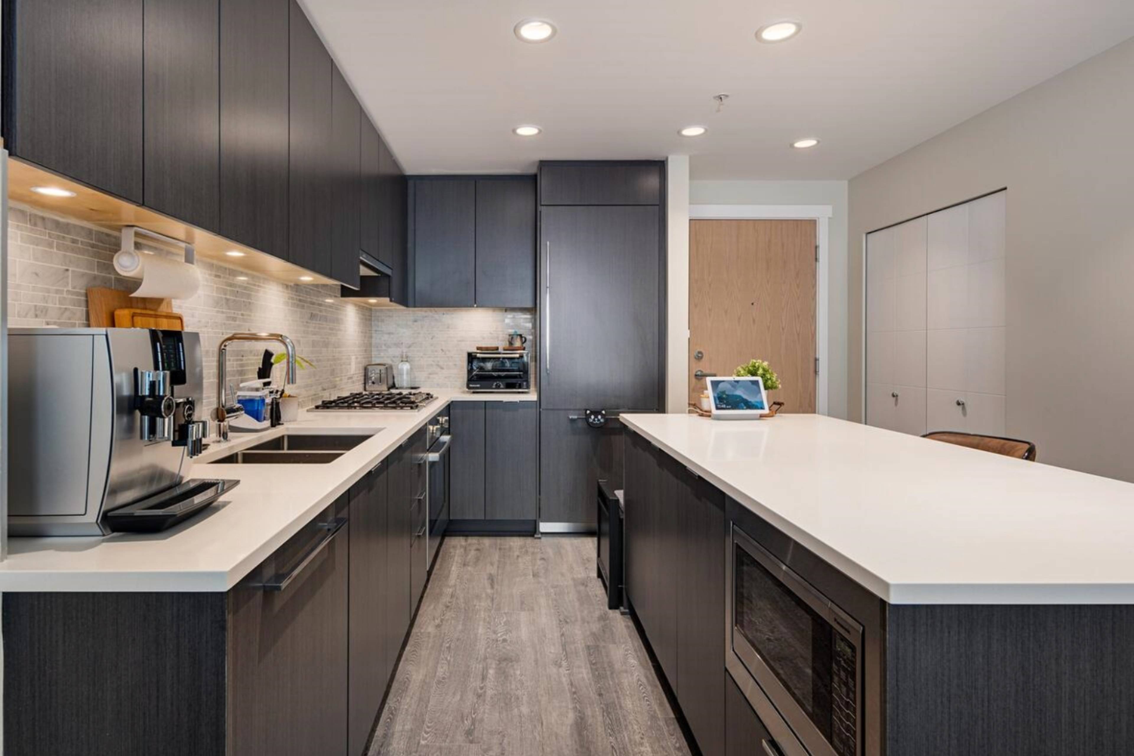 2 Bed  · 2 Bath for rent $2,800 / month
