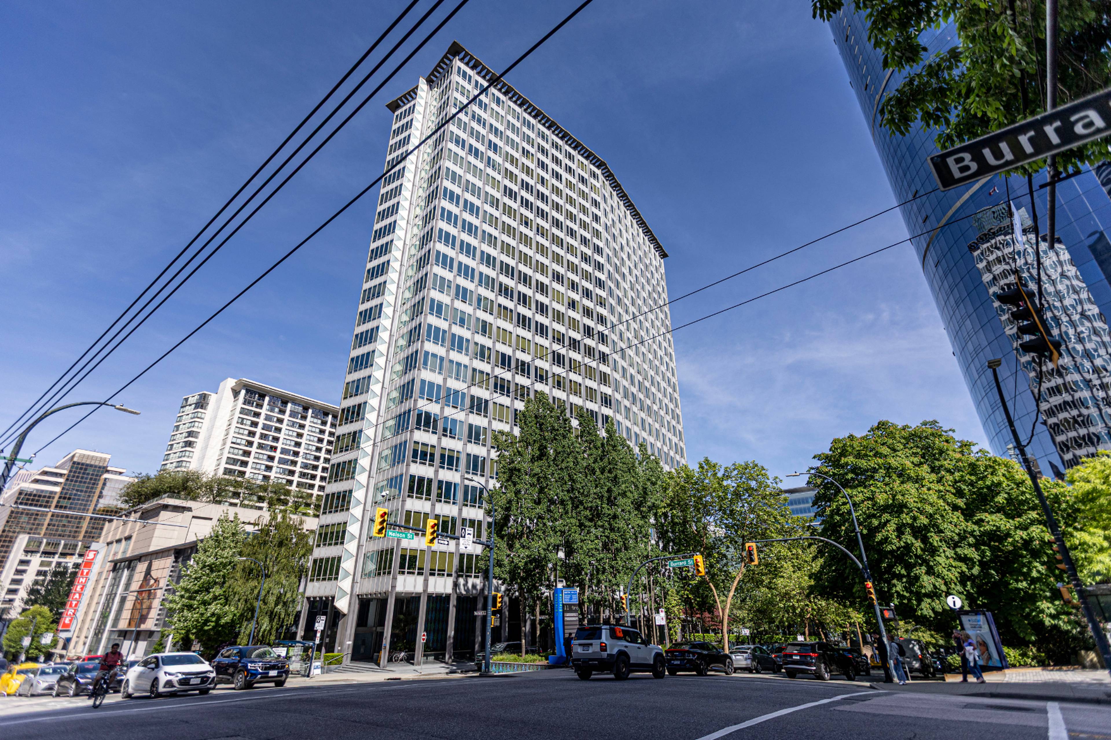 2 Bed  · 1 Bath for rent $2,500 / week