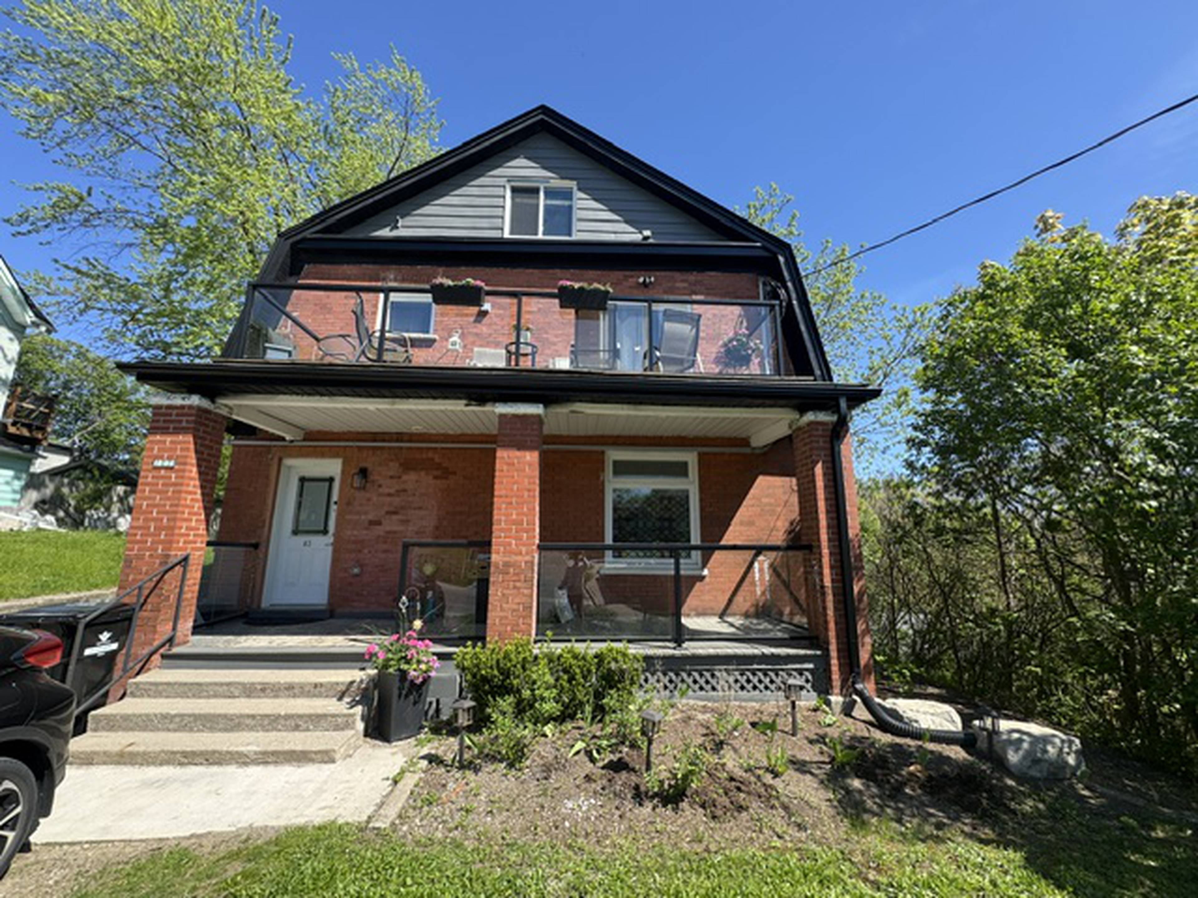 2 Bed  · 1 Bath for rent $1,925 / month