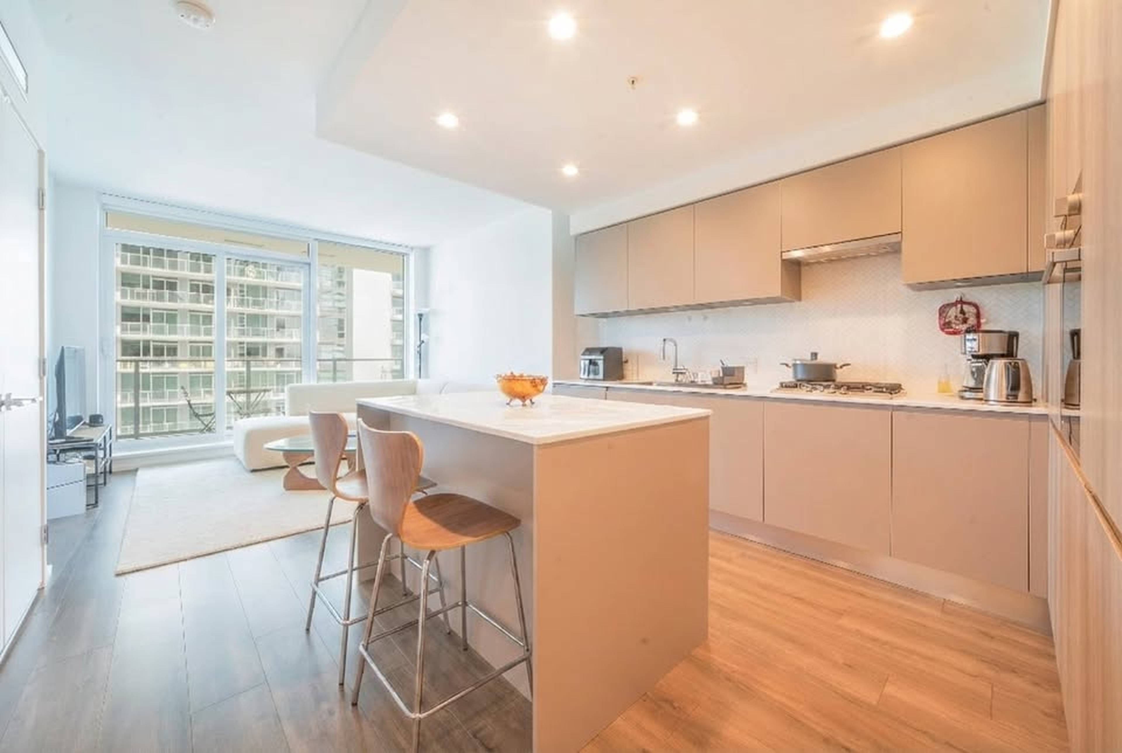 2 Bed  · 2 Bath for rent $2,600 / month