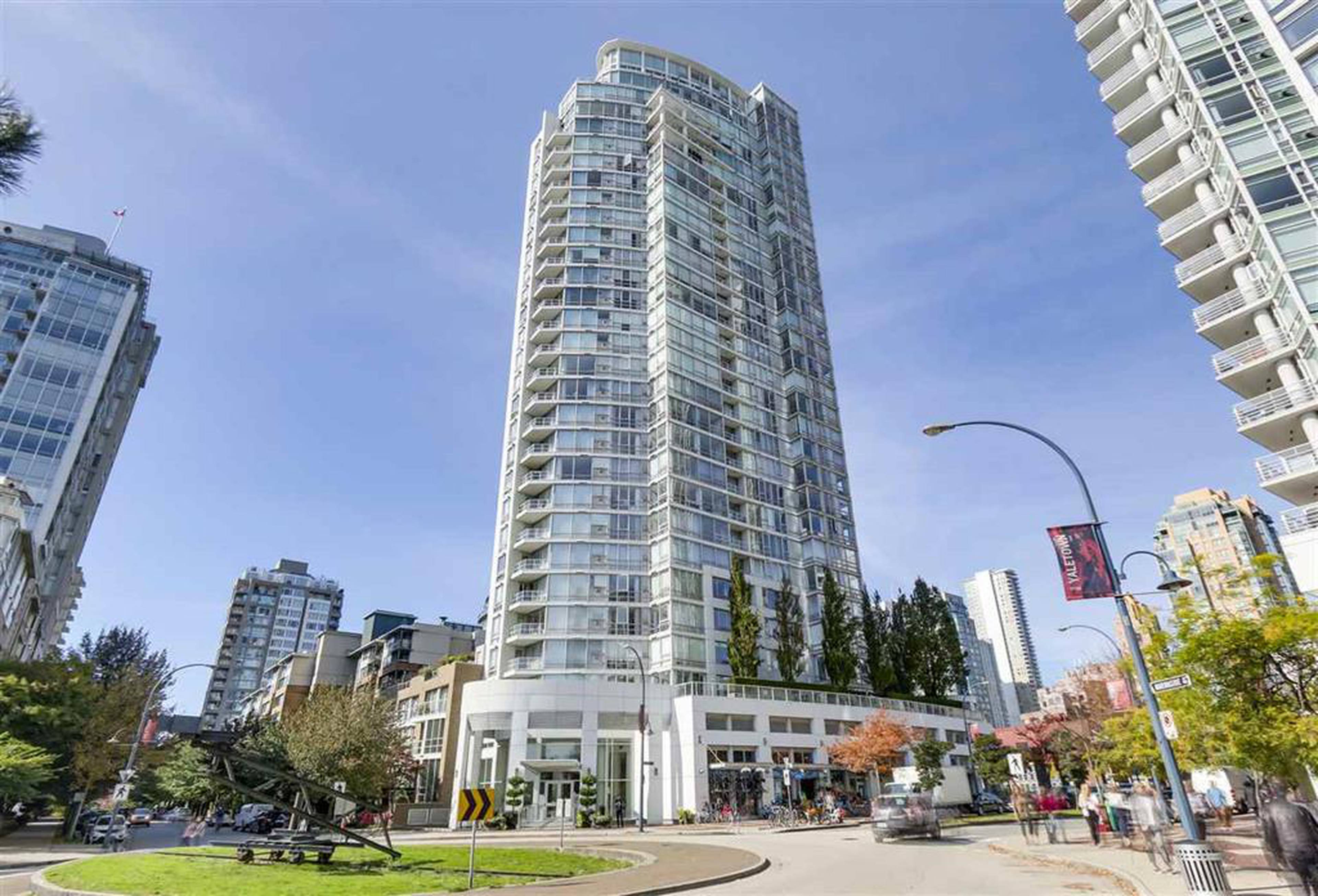 3 Bed  · 2 Bath for rent $5,200 / month