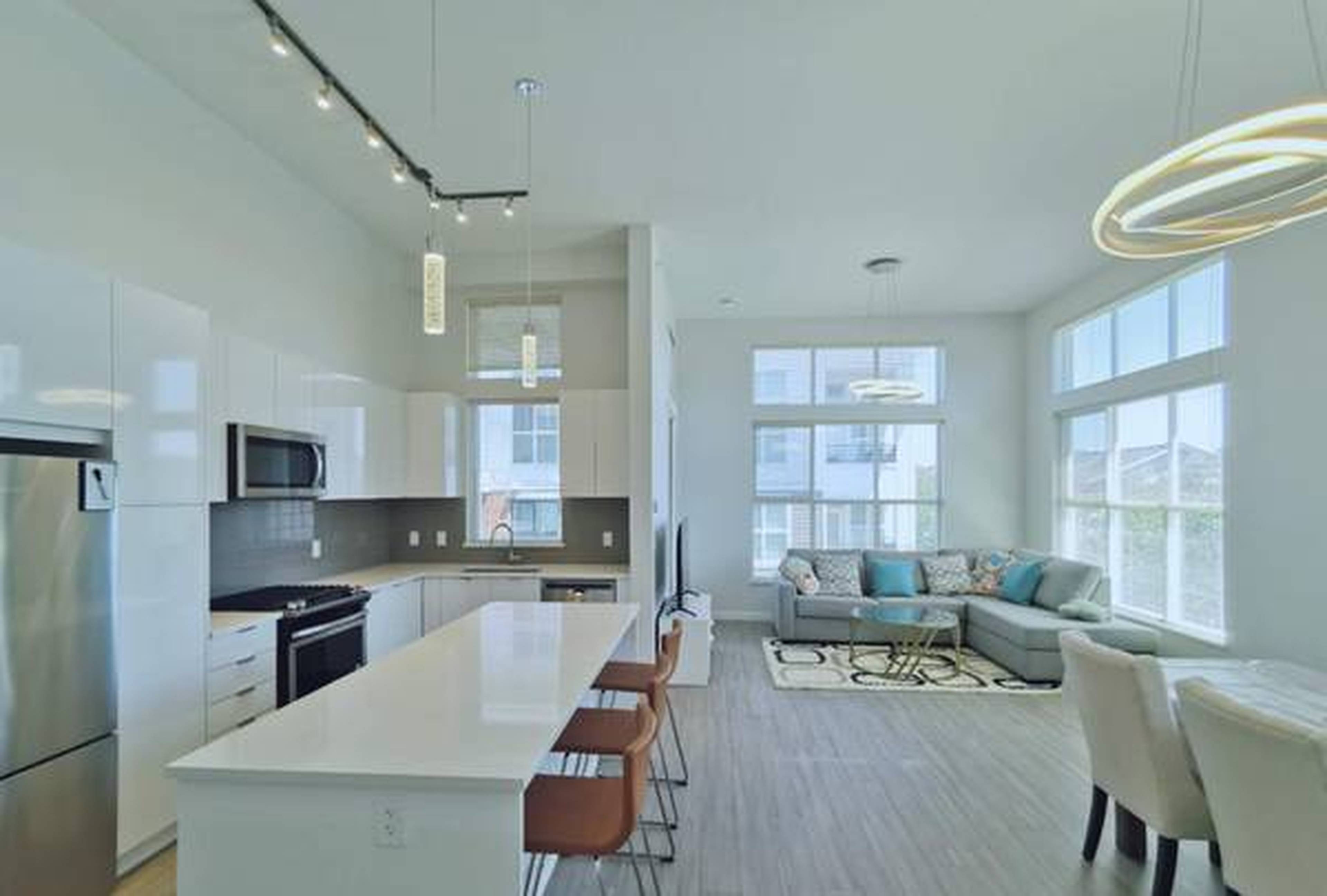 2 Bed  · 2 Bath for rent $2,850 / month