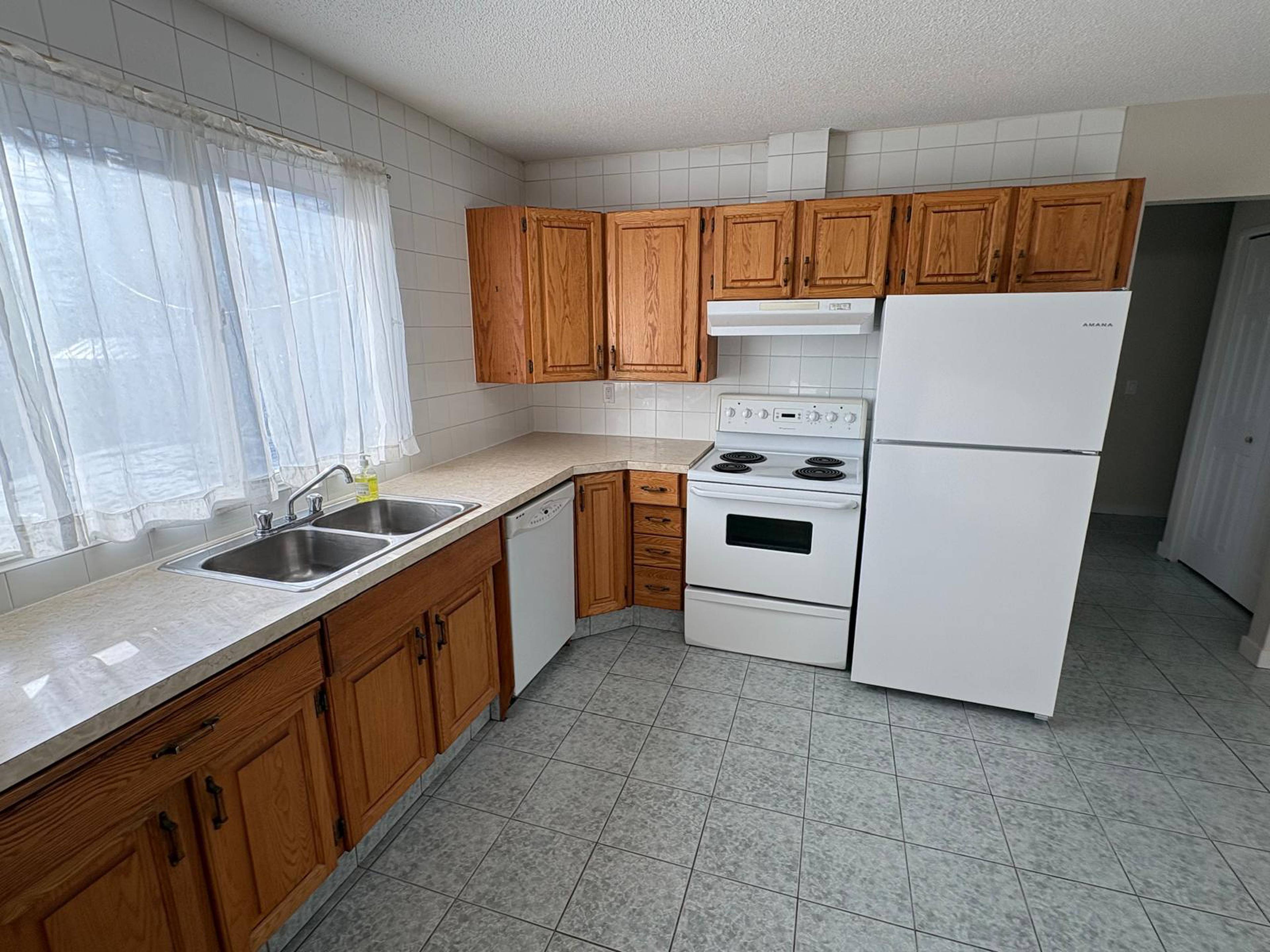 3 Bed  · 2 Bath for rent $2,000 / month