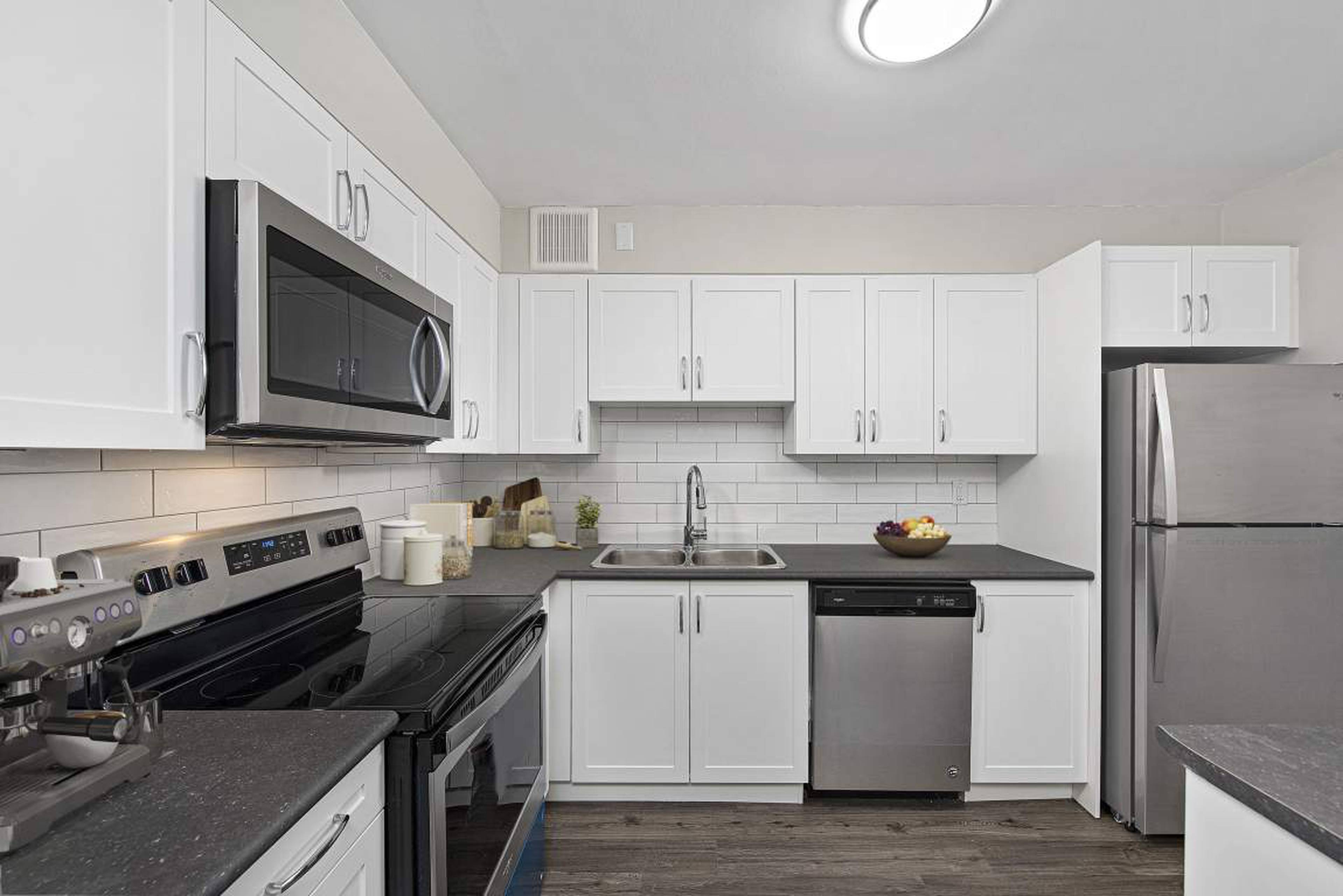 2 Bed  · 1 Bath for rent $2,612 / month