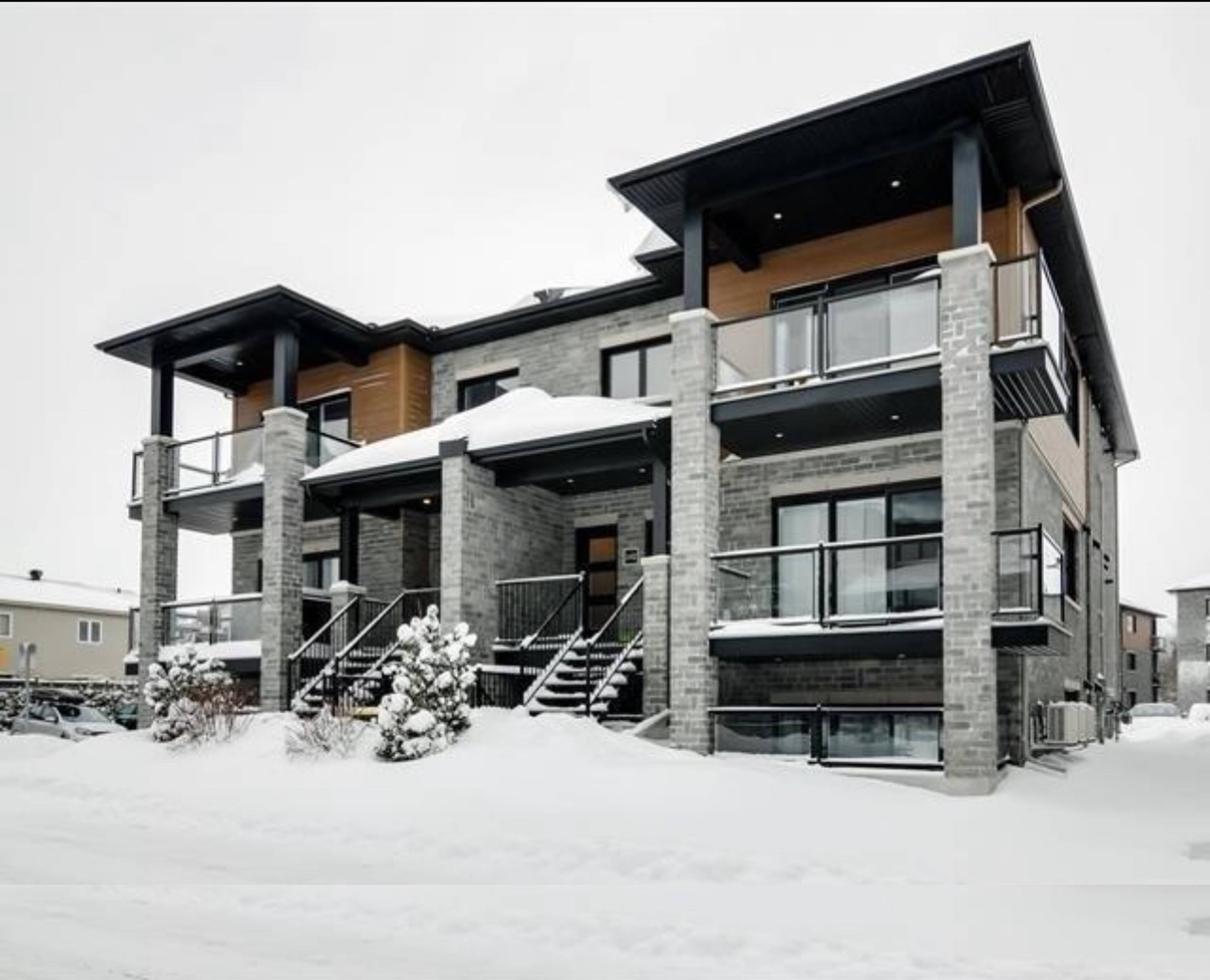 2 Bed  · 1 Bath for rent $1,950 / month