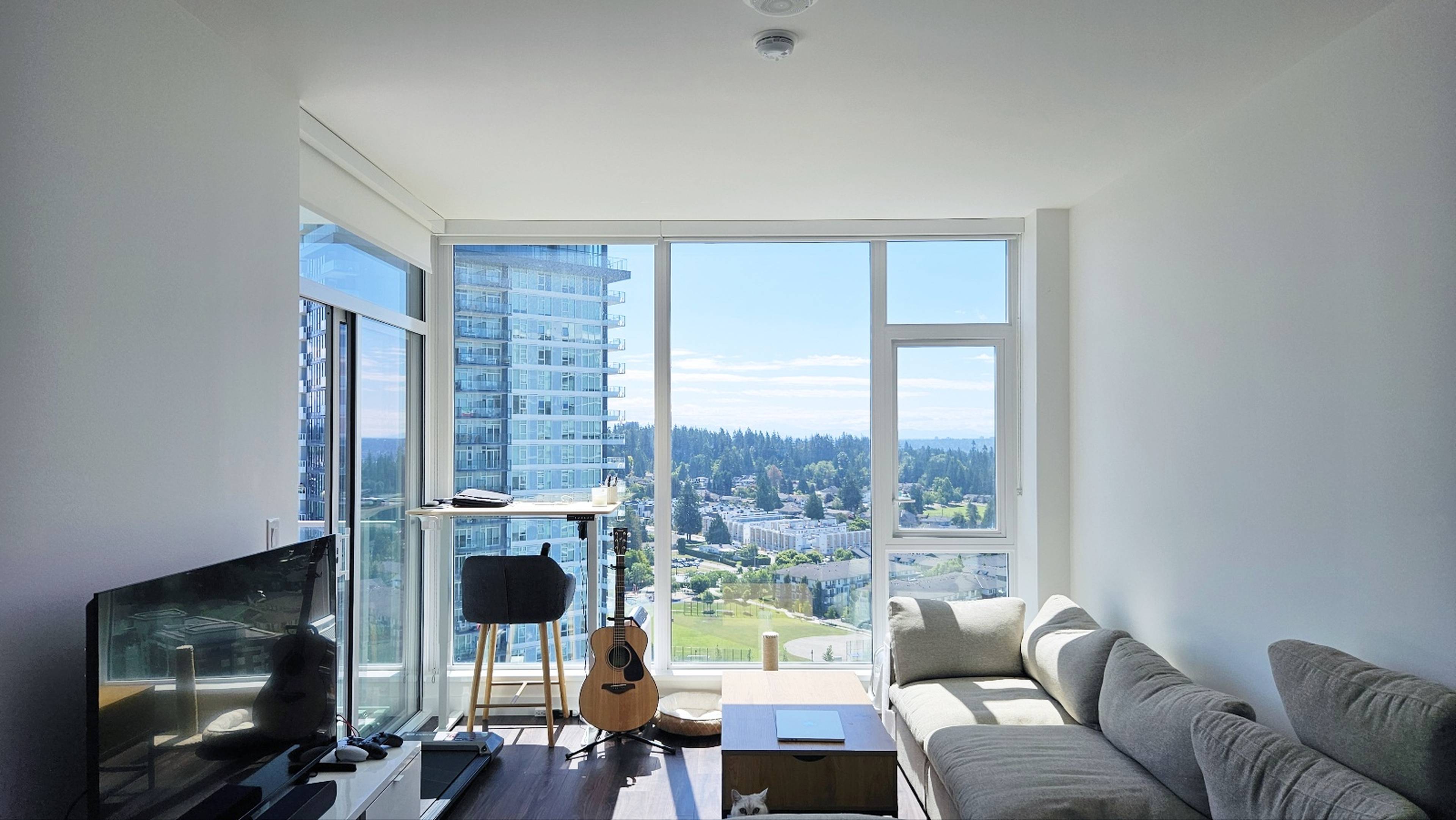 2 Bed  · 1 Bath for rent $2,400 / month