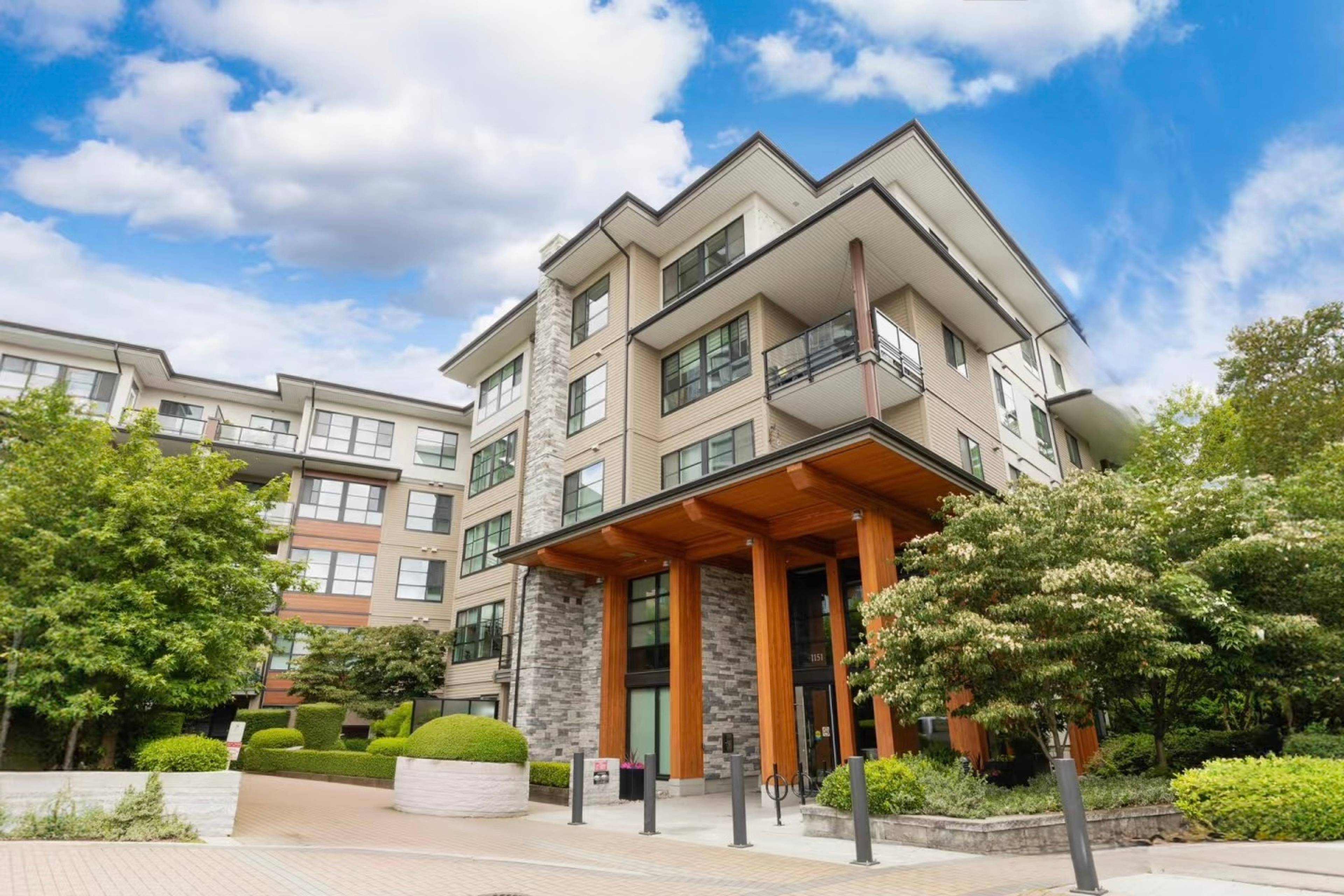2 Bed  · 2 Bath for rent $2,950 / month