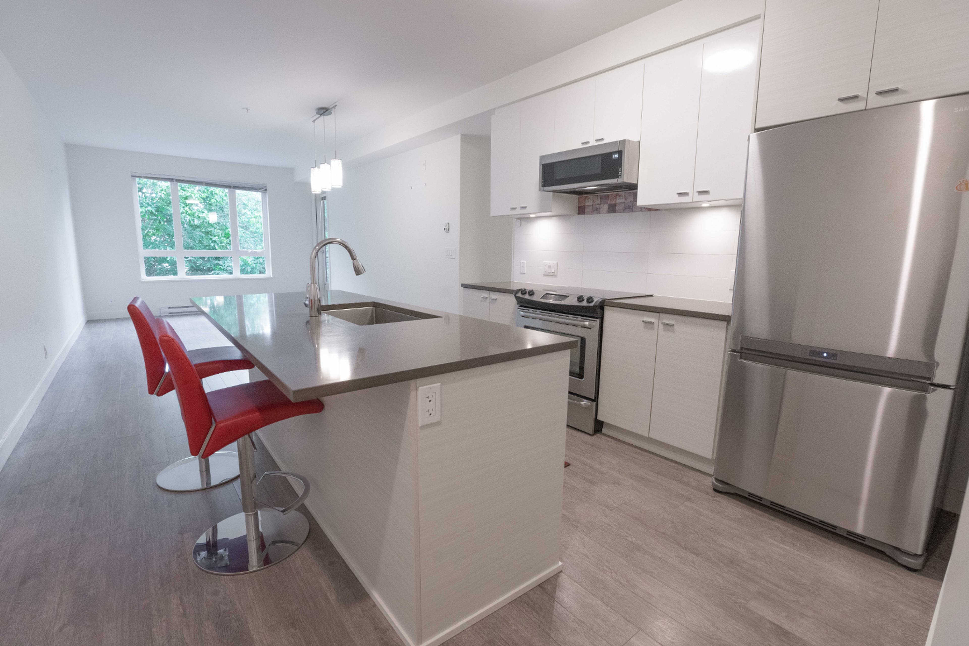 2 Bed  · 2 Bath for rent $2,575 / month