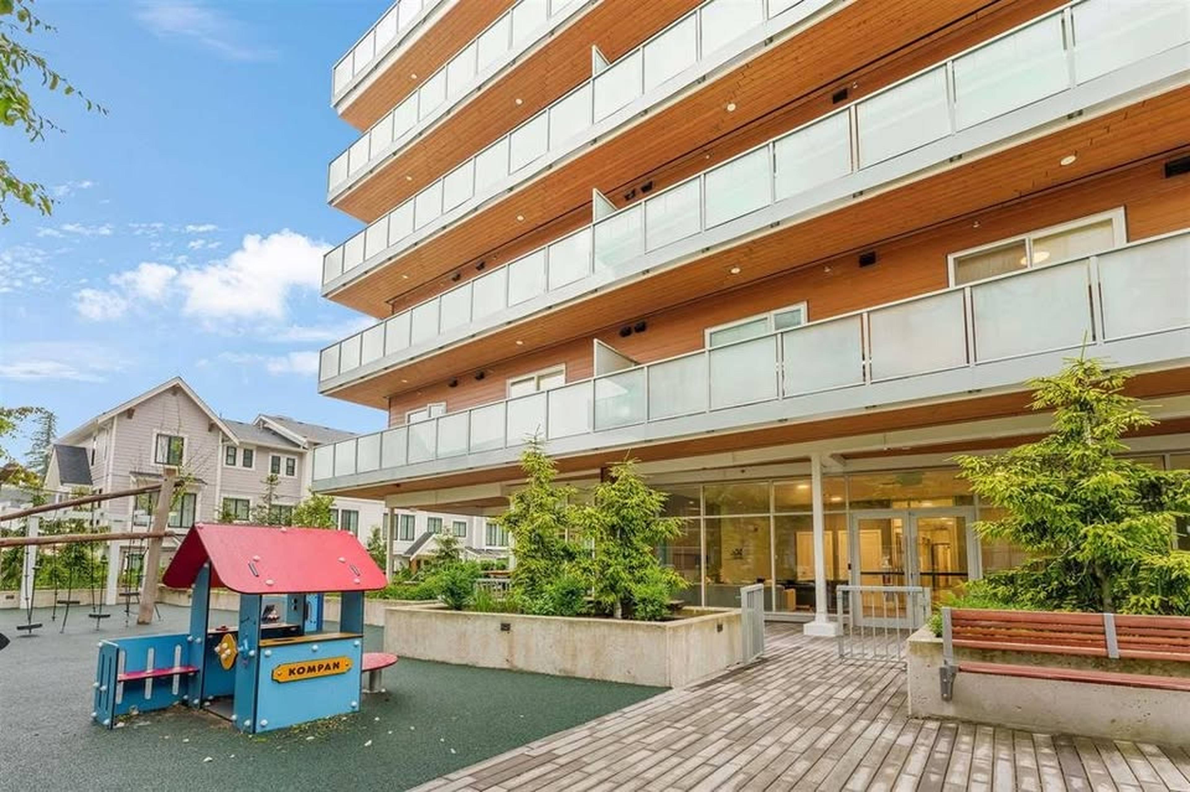 3 Bed  · 2 Bath for rent $2,850 / month