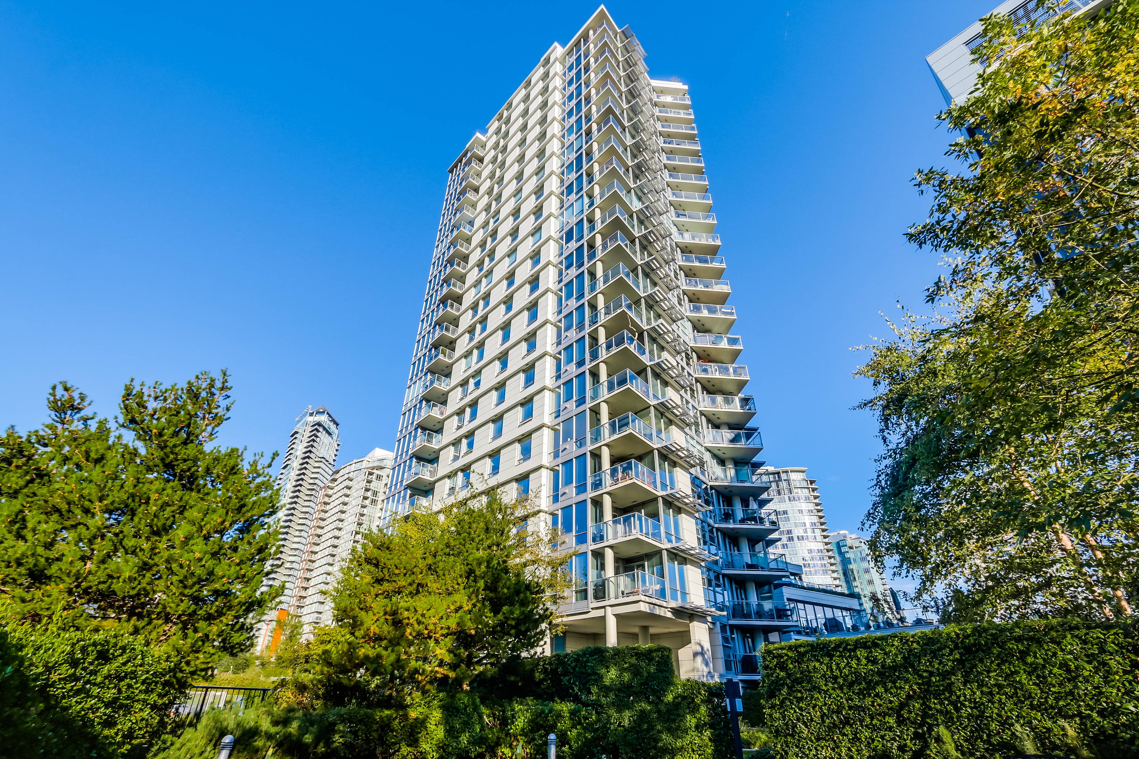 1 室  · 1 卫 for rent $2,650 / 月