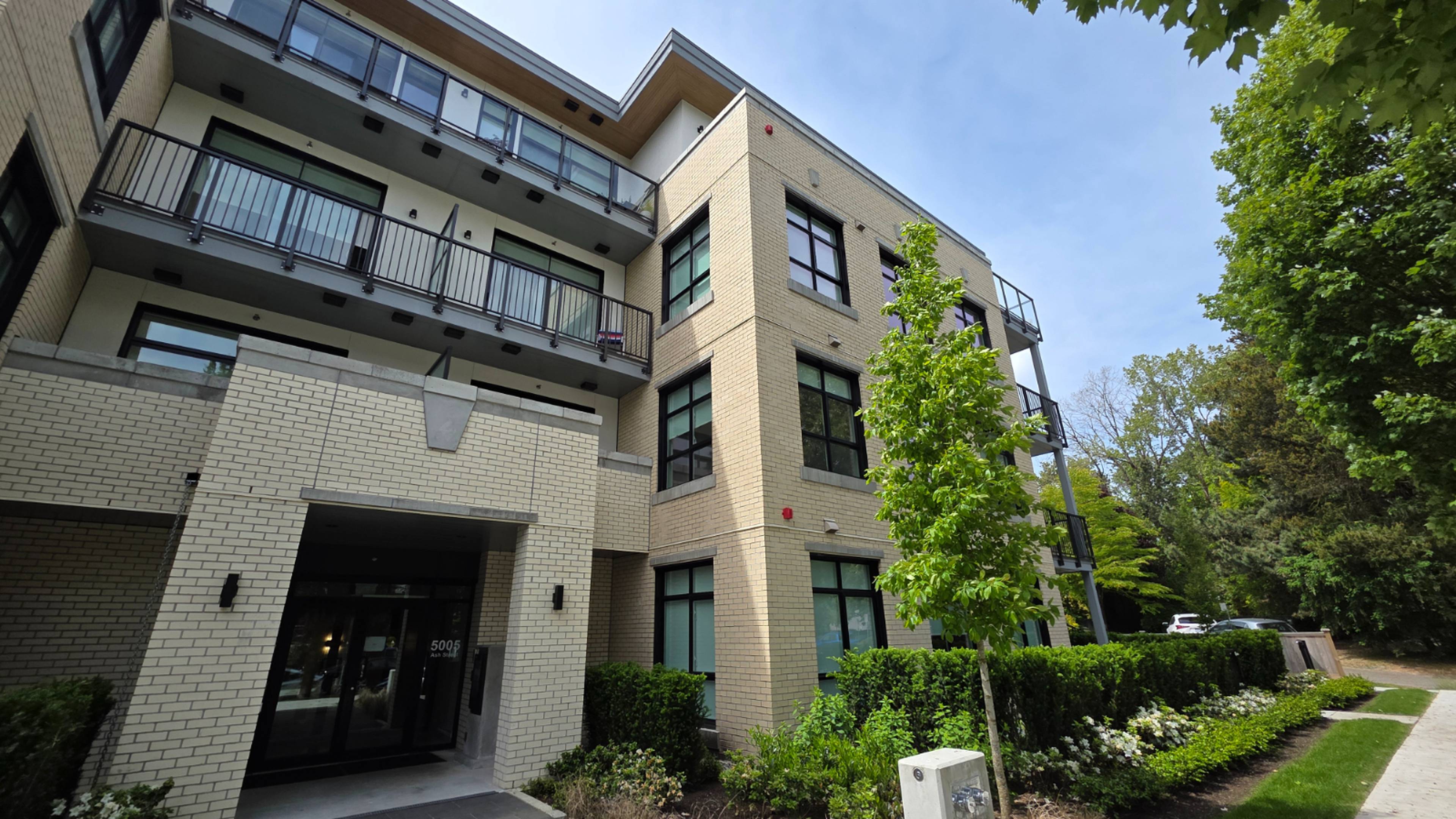 1 Bed  · 1 Bath for rent $2,580 / month
