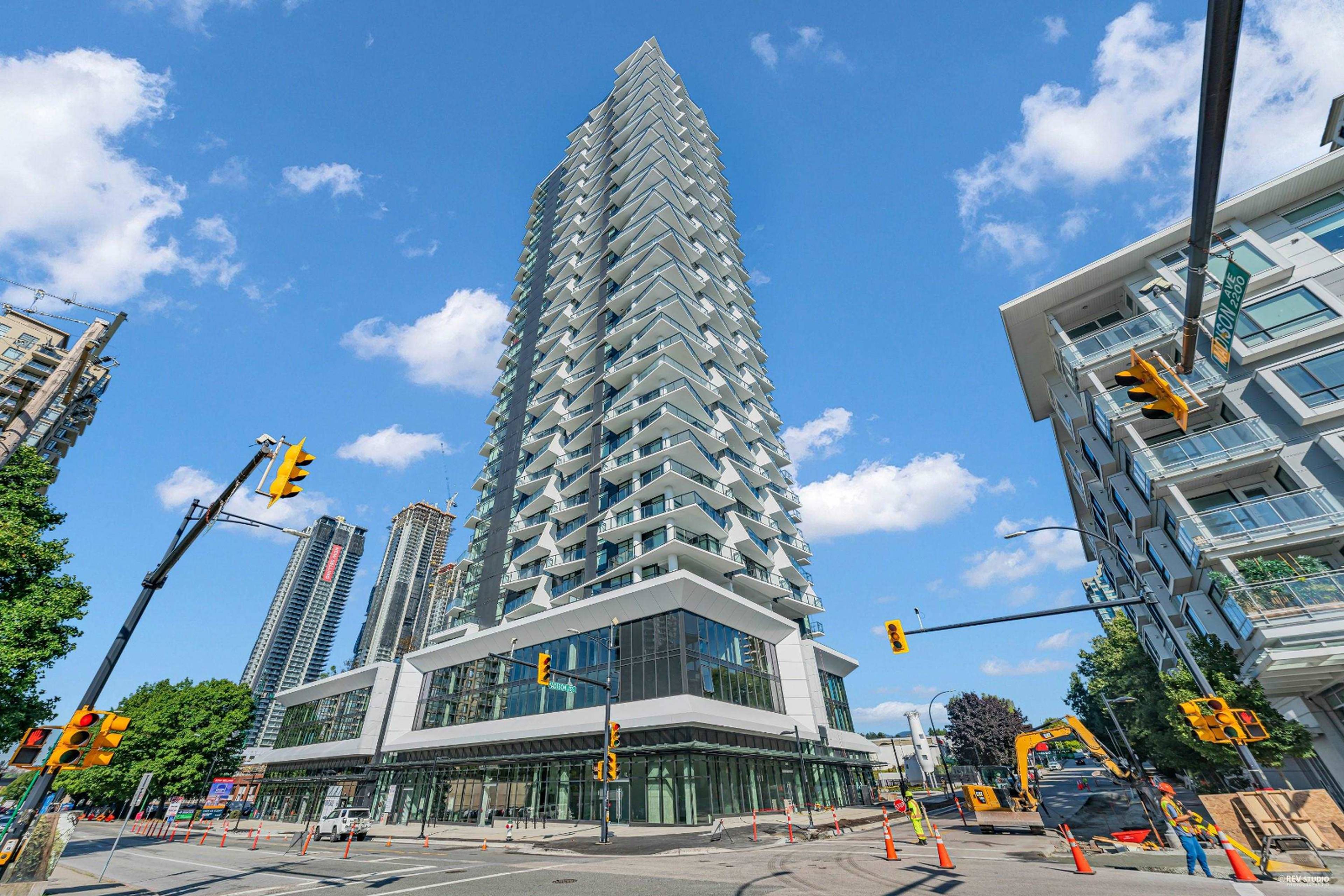 1 ch.  · 1 s. de bains for rent $2,080 / mois