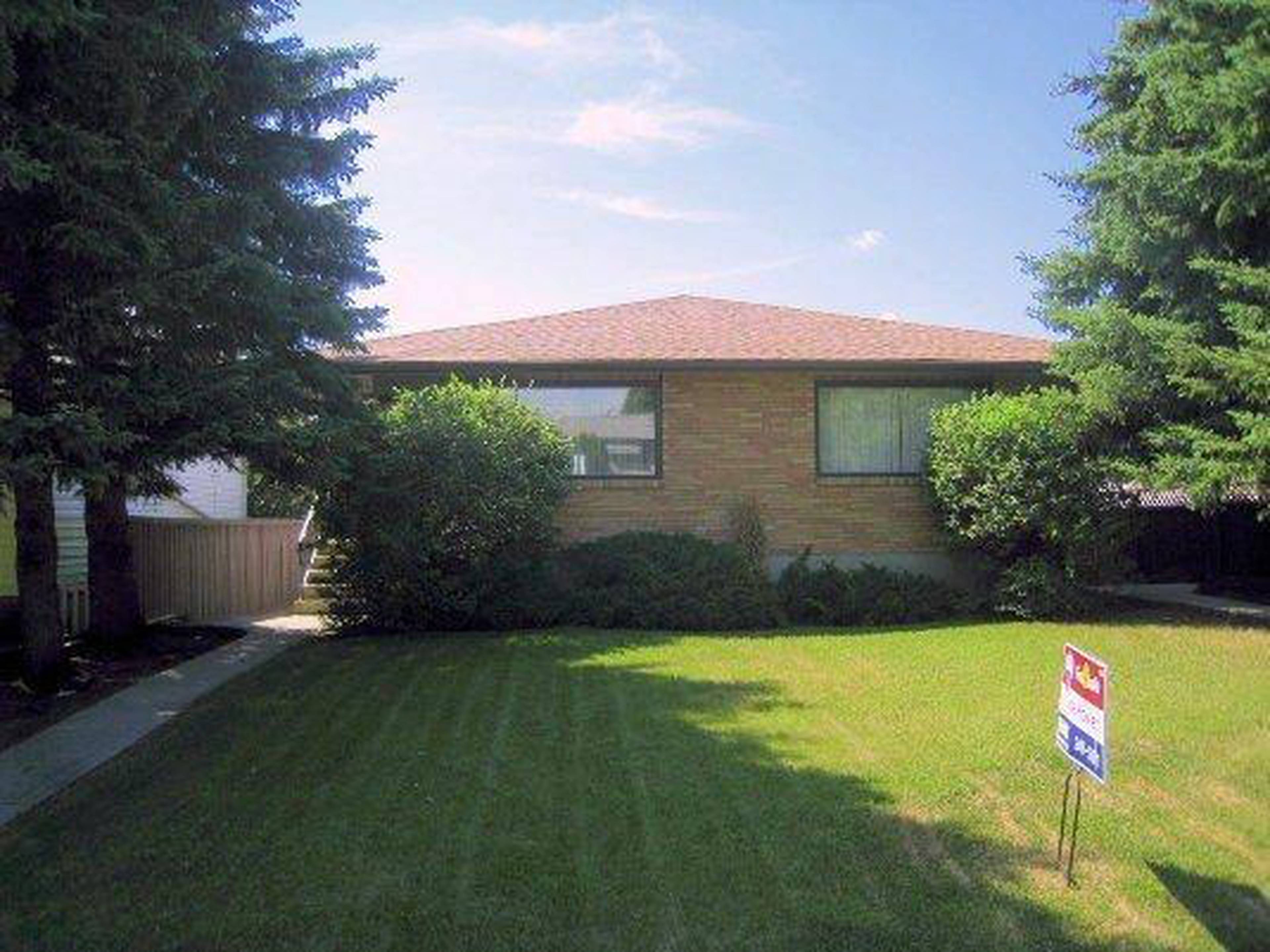 2 Bed  · 1 Bath for rent $1,825 / month