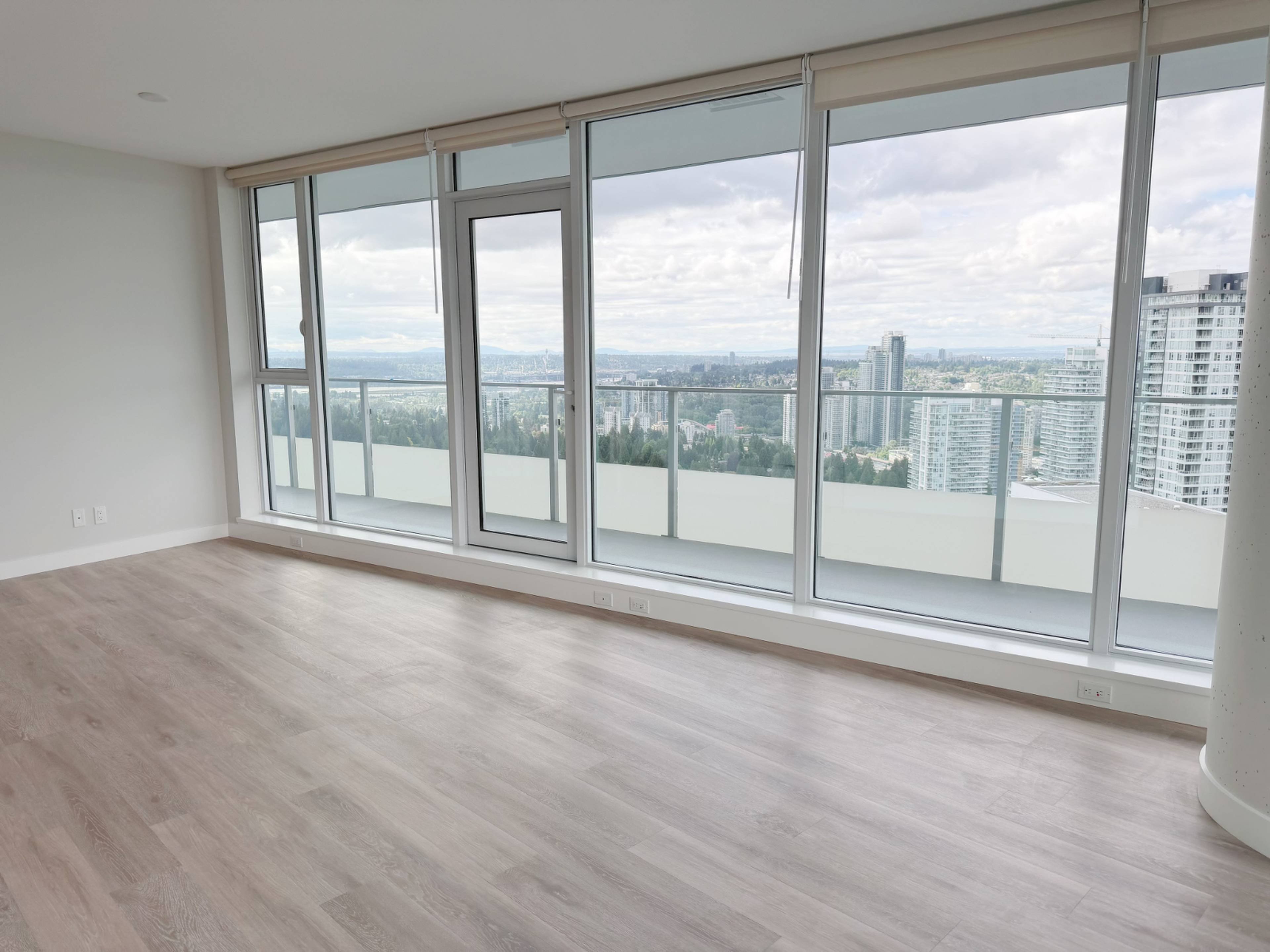 2 ch.  · 2 s. de bains for rent $3,100 / mois
