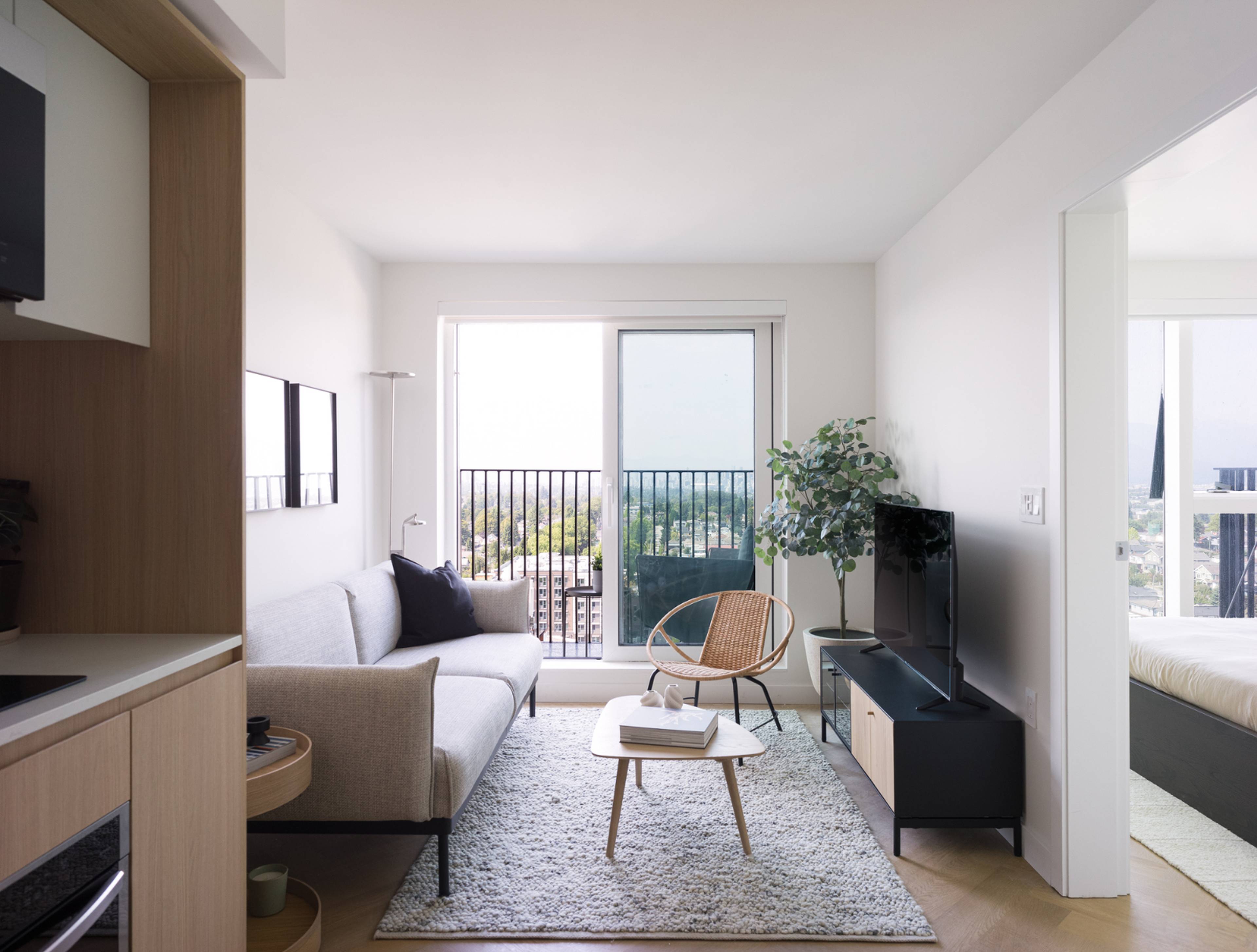 1 ch.  · 1 s. de bains for rent $2,190 / mois