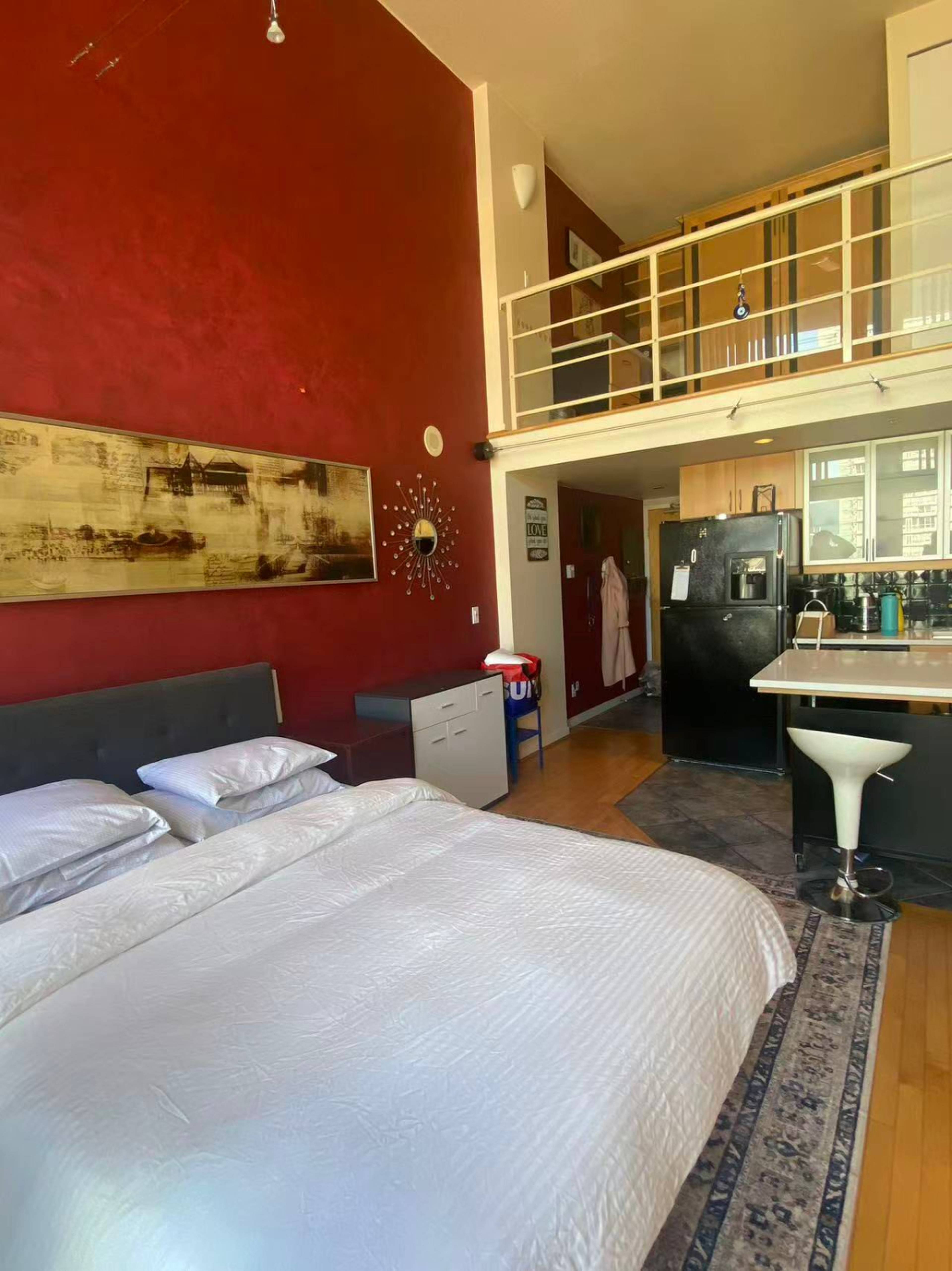 2 Bed  · 1 Bath for rent $3,800 / month