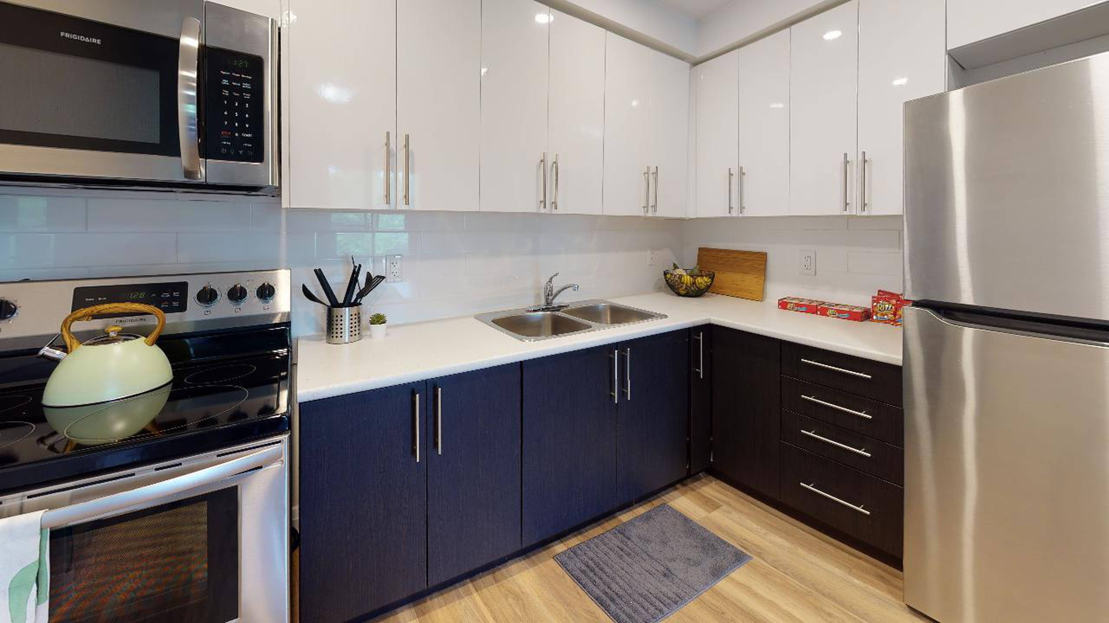 2 室  · 1 卫 for rent $2,199 / 月
