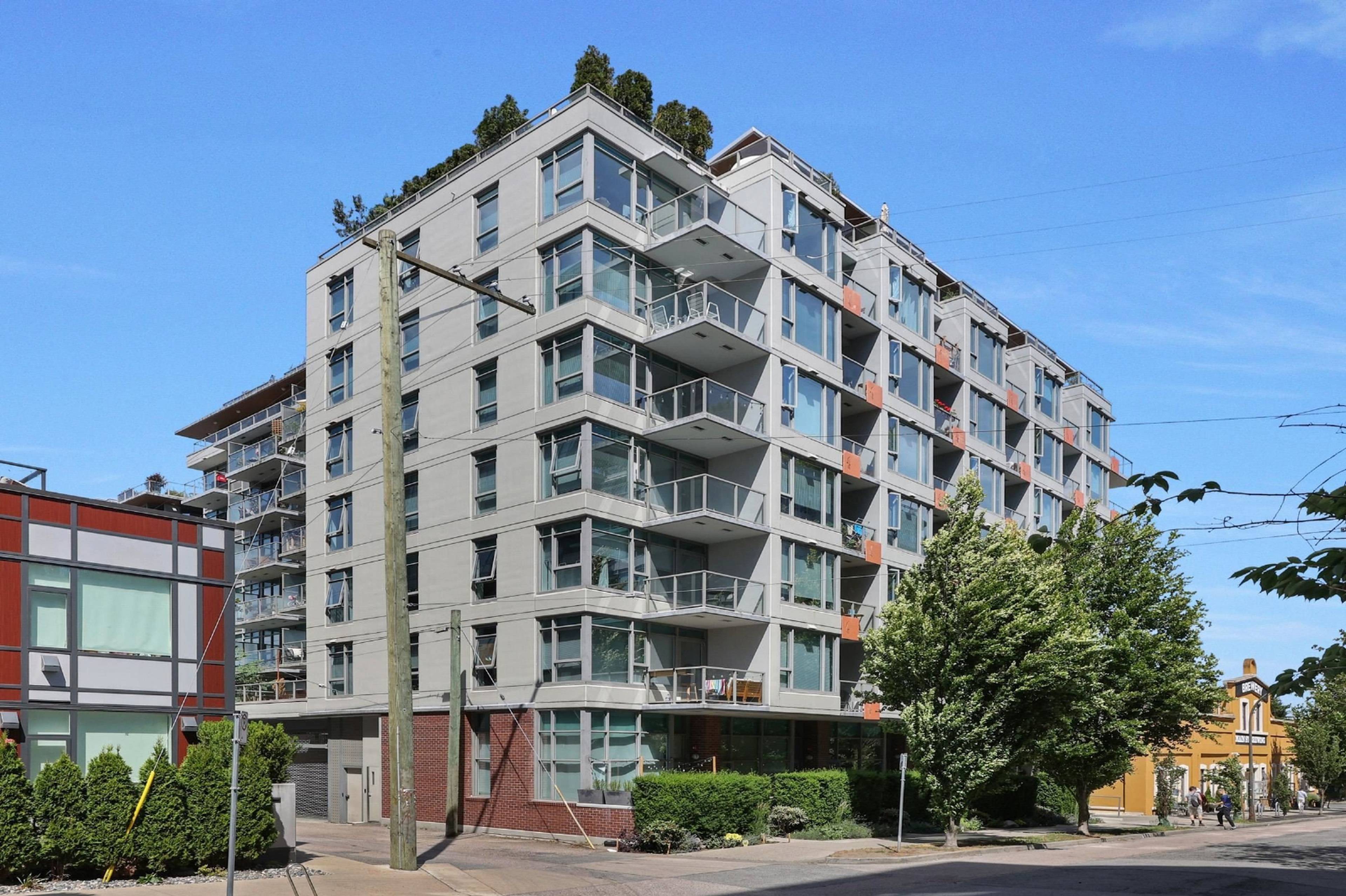 1 Bed  · 1 Bath for rent $1,300 / month