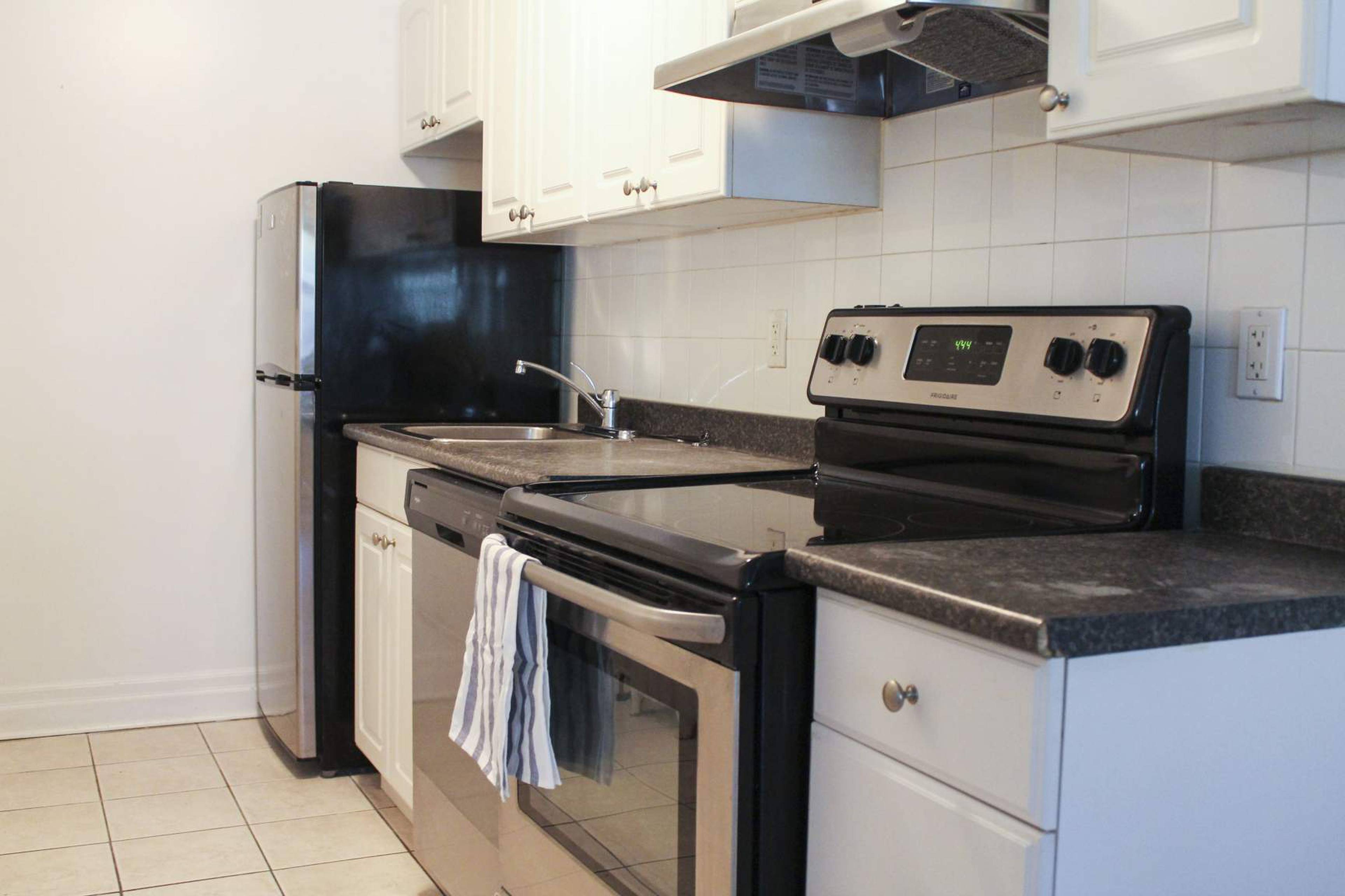 2 Bed  · 1 Bath for rent $1,929 / month