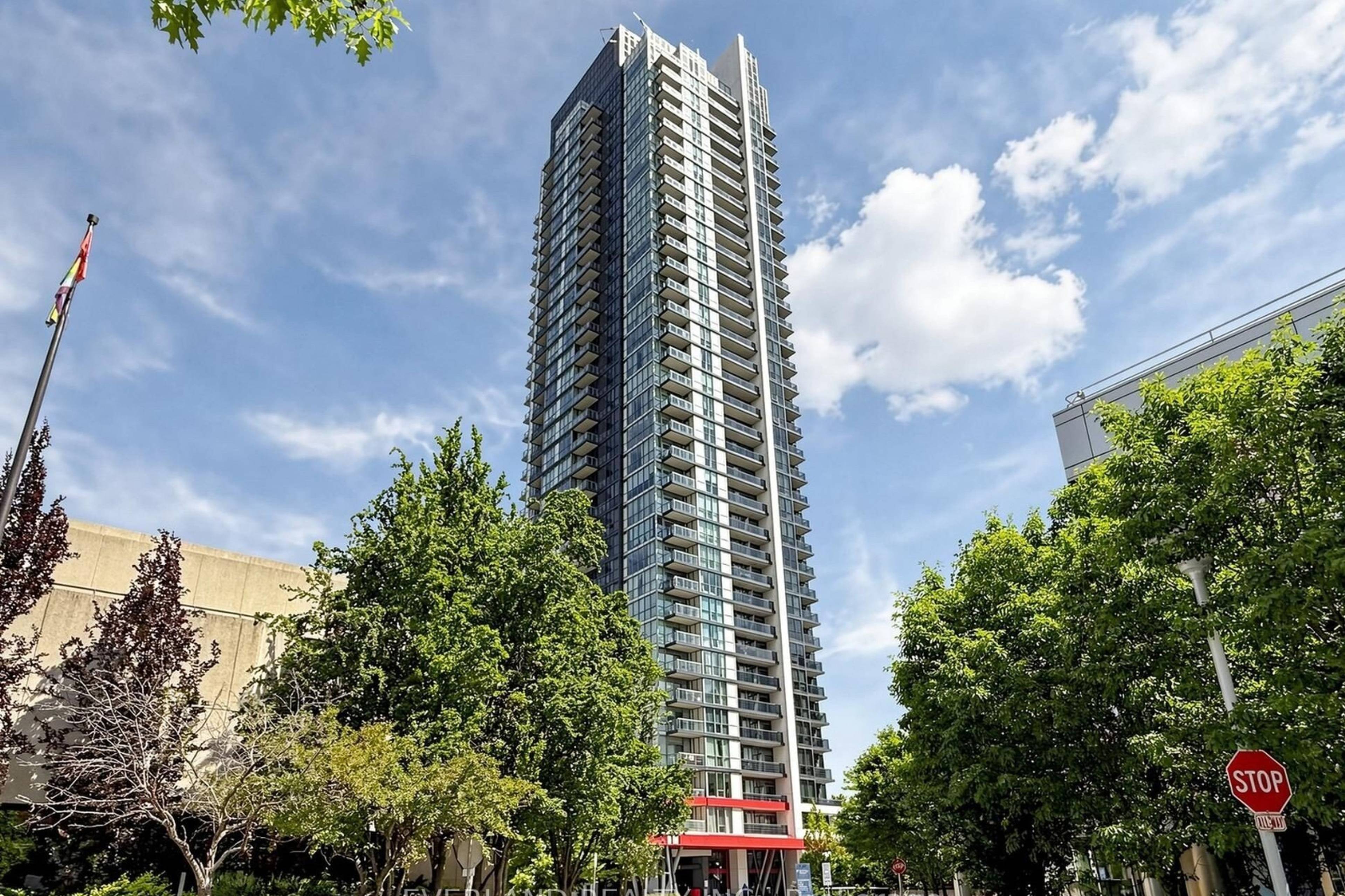 2 Bed  · 2 Bath for rent $1,920 / month